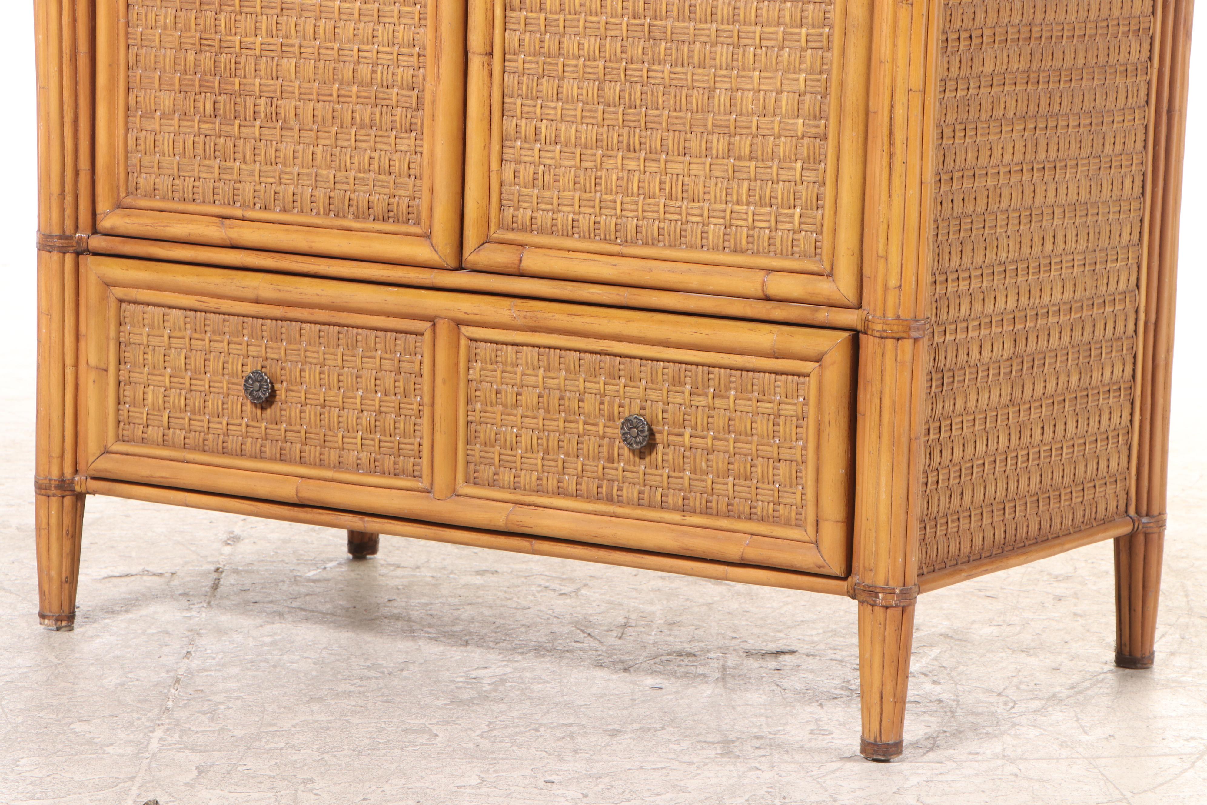 Rattan Media with Woven Surface EBTH