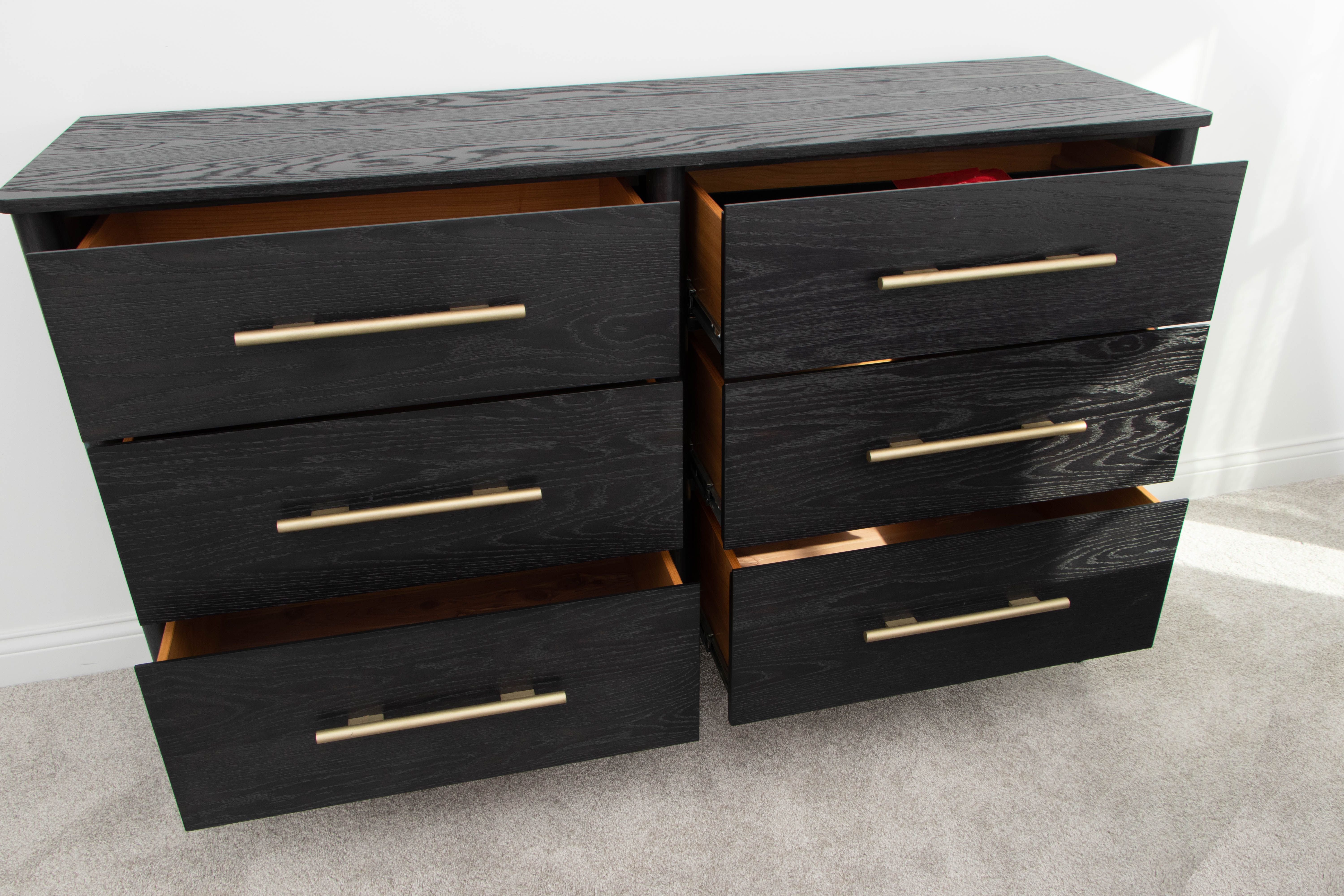 Universal Furniture Langley SixDrawer Dresser EBTH