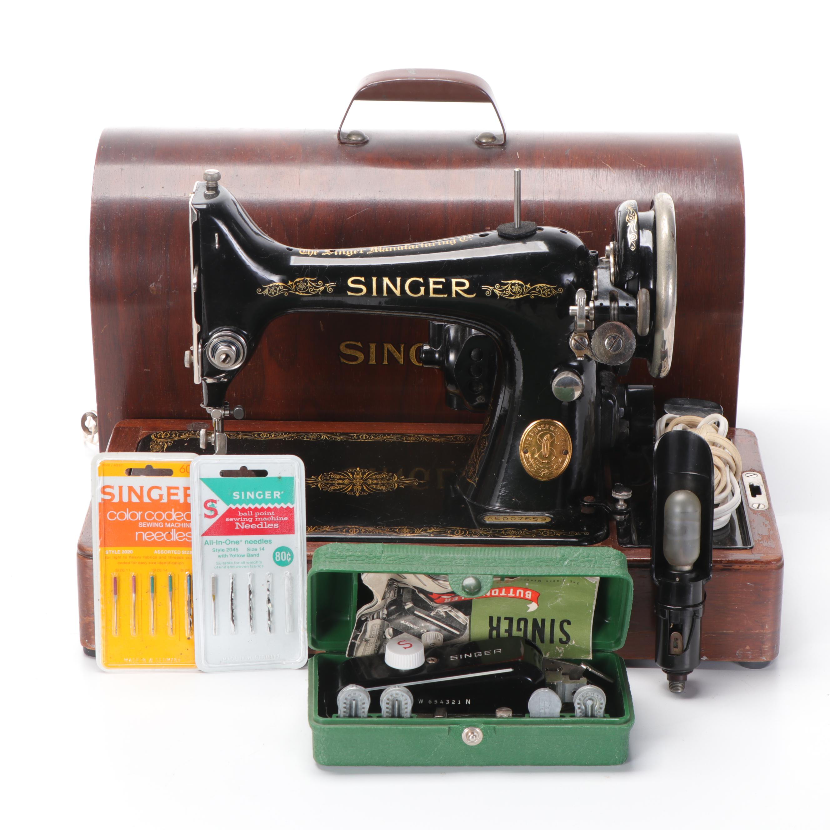 Singer Sewing Machine in Wood Case with Buttonholer, 1935 EBTH