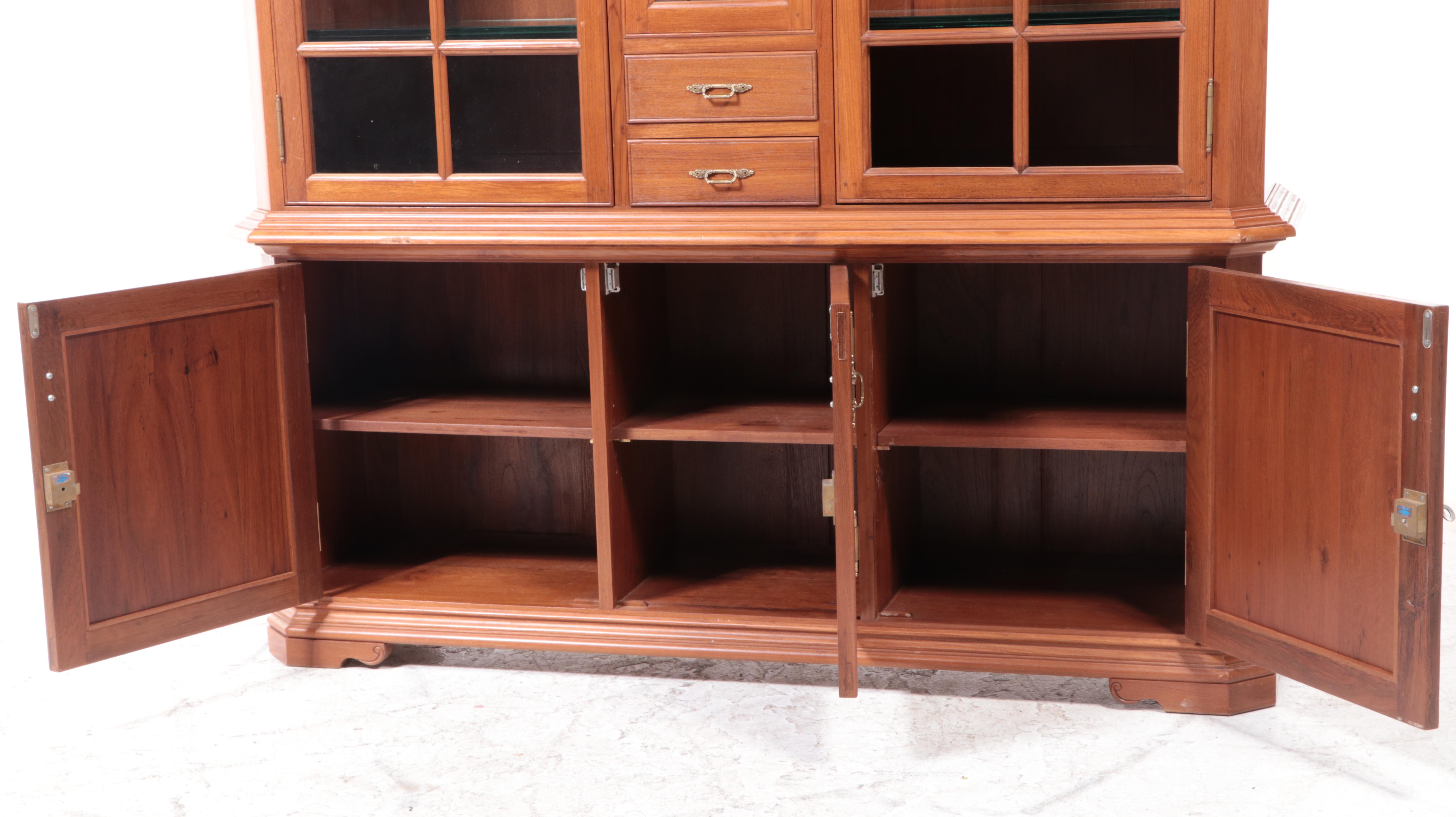 Asian III Style ShellCarved TwoPiece China EBTH