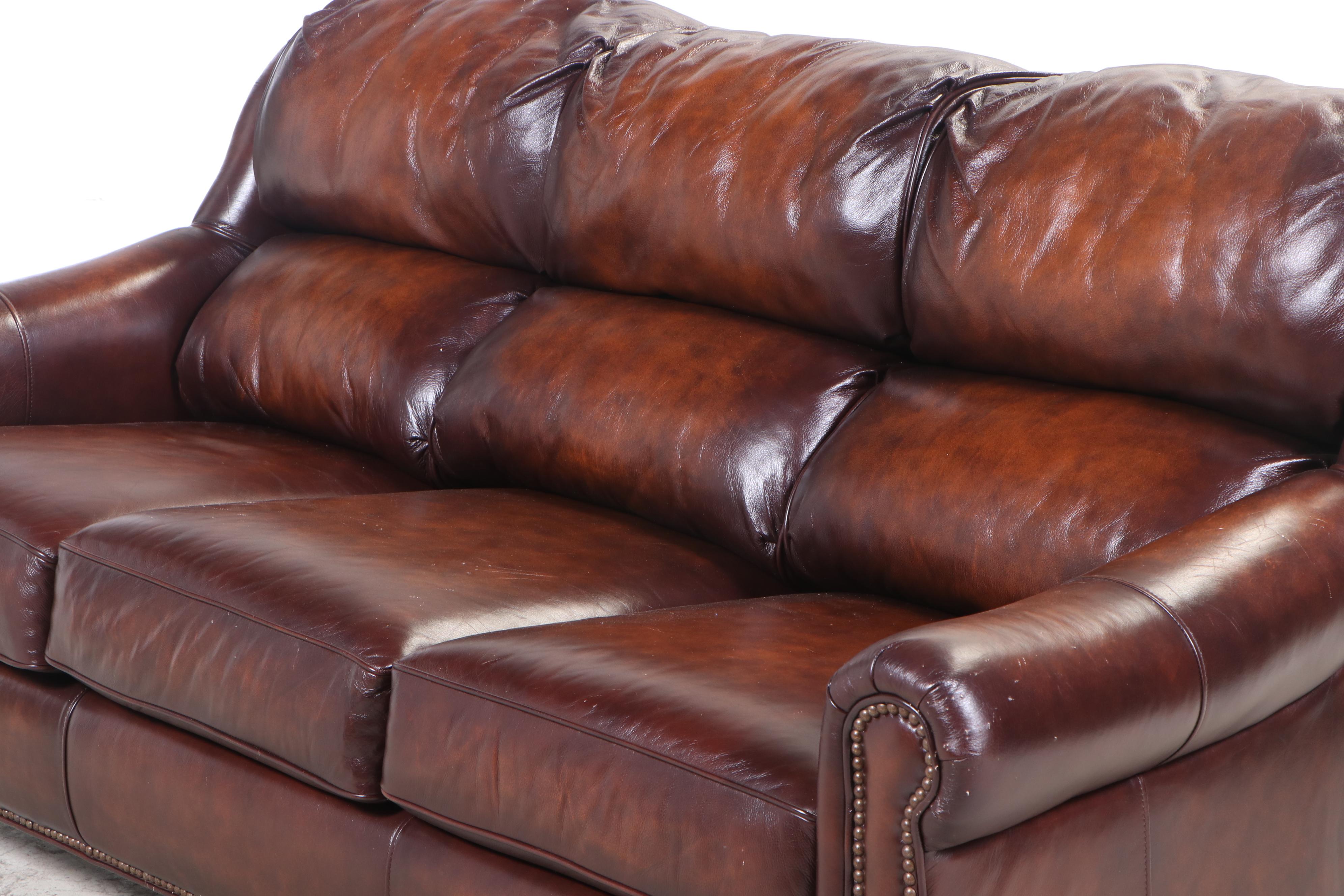 Flexsteel "Lattitudes Collection" Leather RollArm Sofa with Nailhead