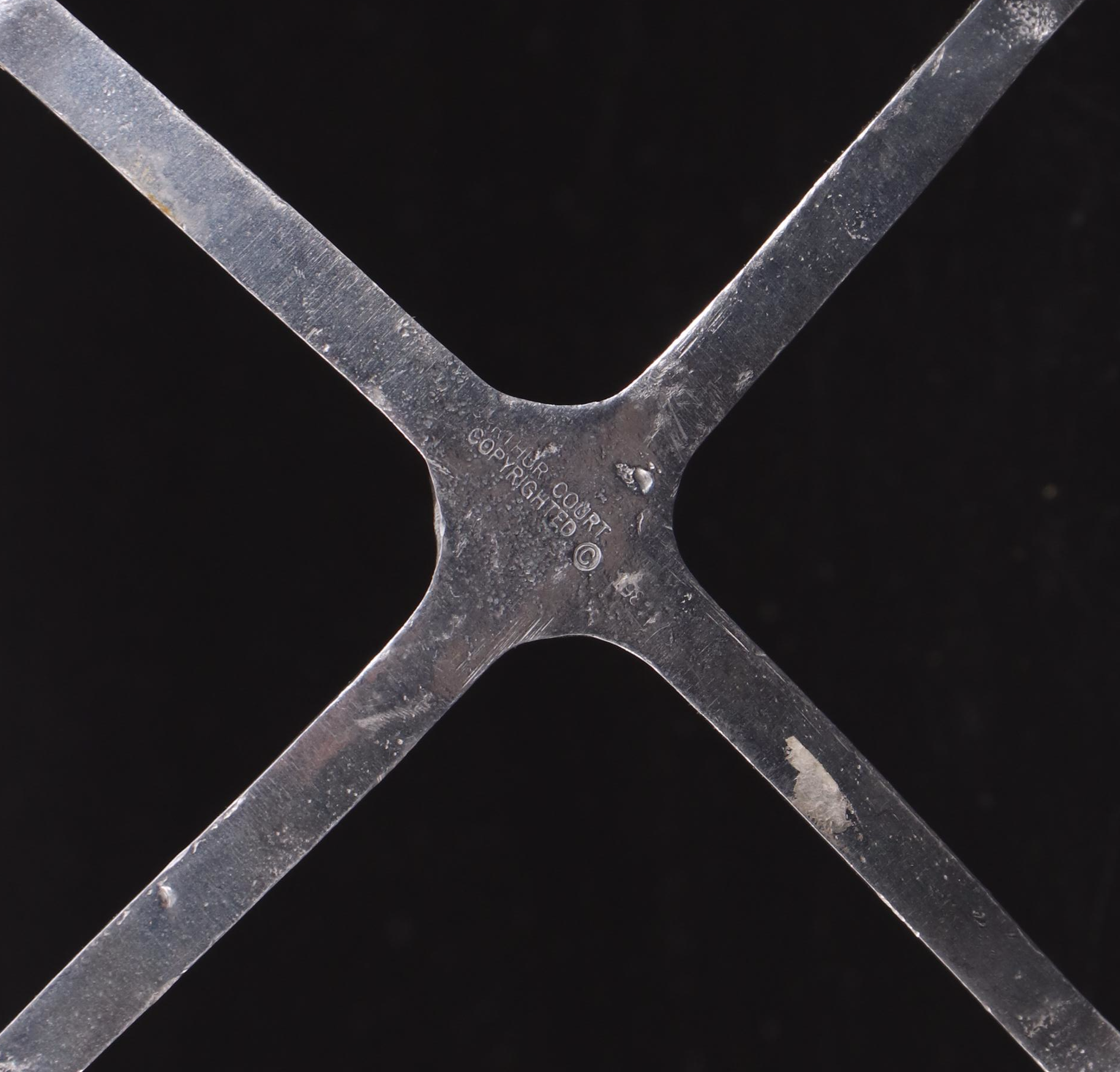 Arthur Court Acrylic Centerpiece Bowl on Aluminum Rabbits Stand | EBTH