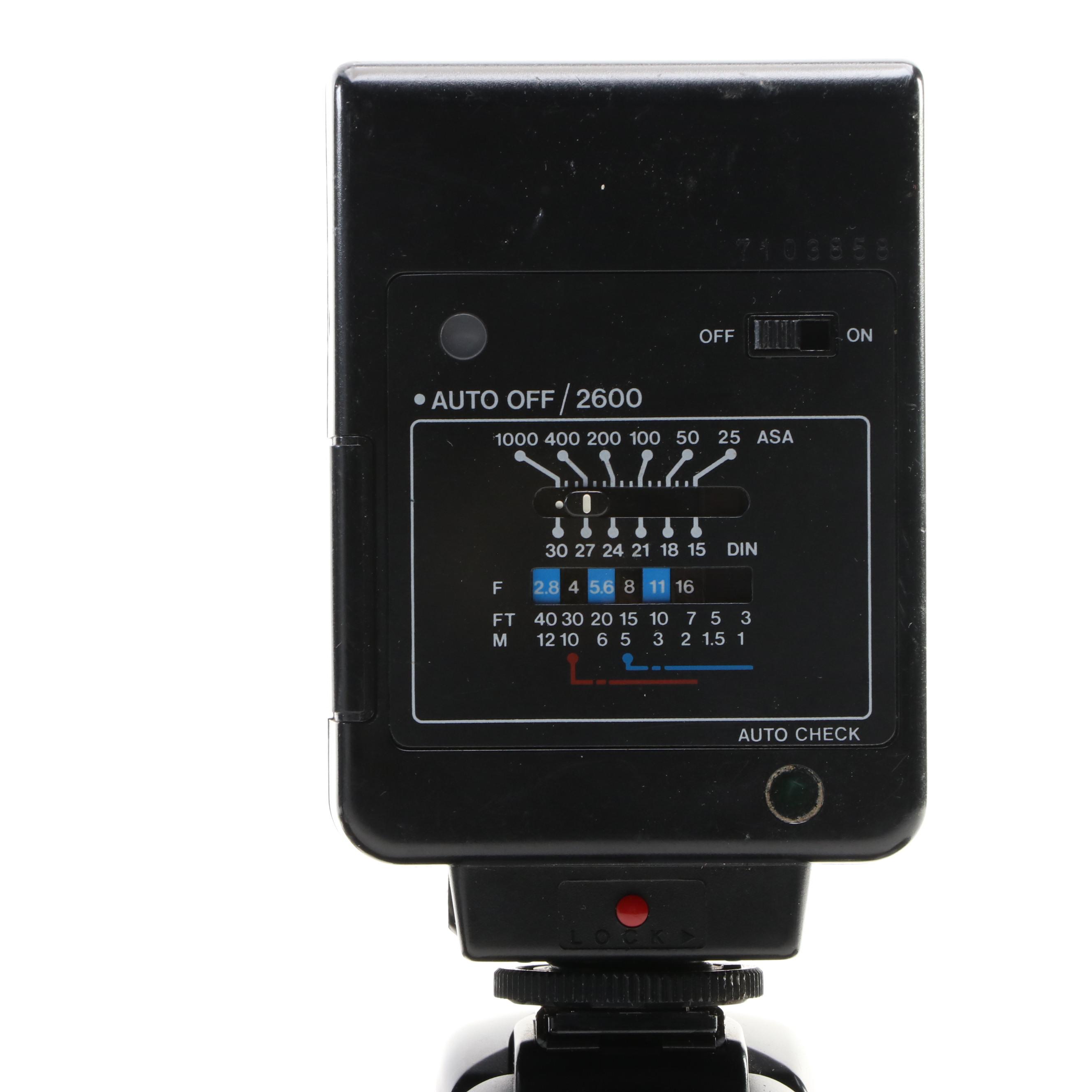 Canon EOS Rebel and Rebel XT DSLR Cameras with Flash Attachments EBTH