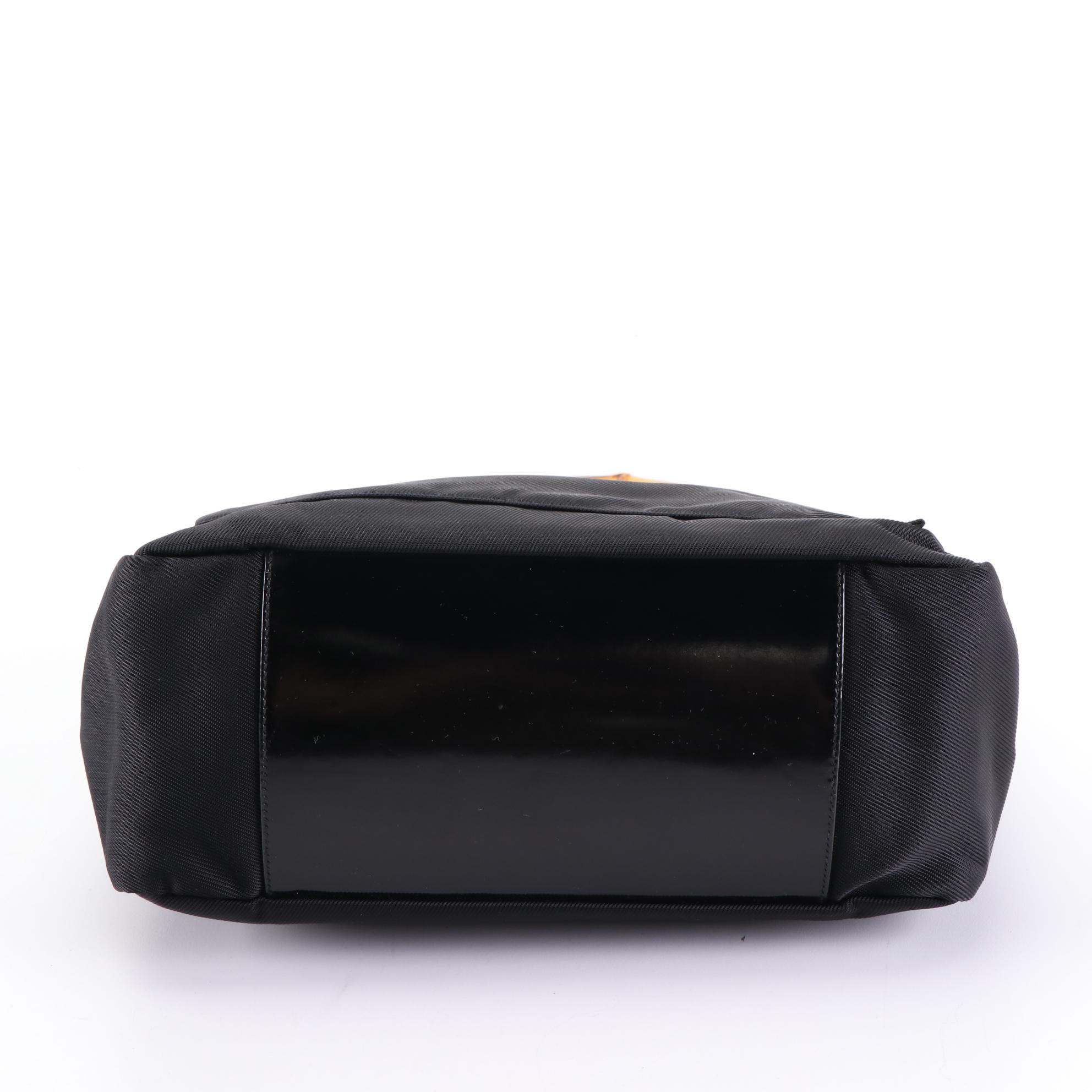 Gucci Bamboo Small Shoulder Bag in Black Nylon Gabardine and Glazed