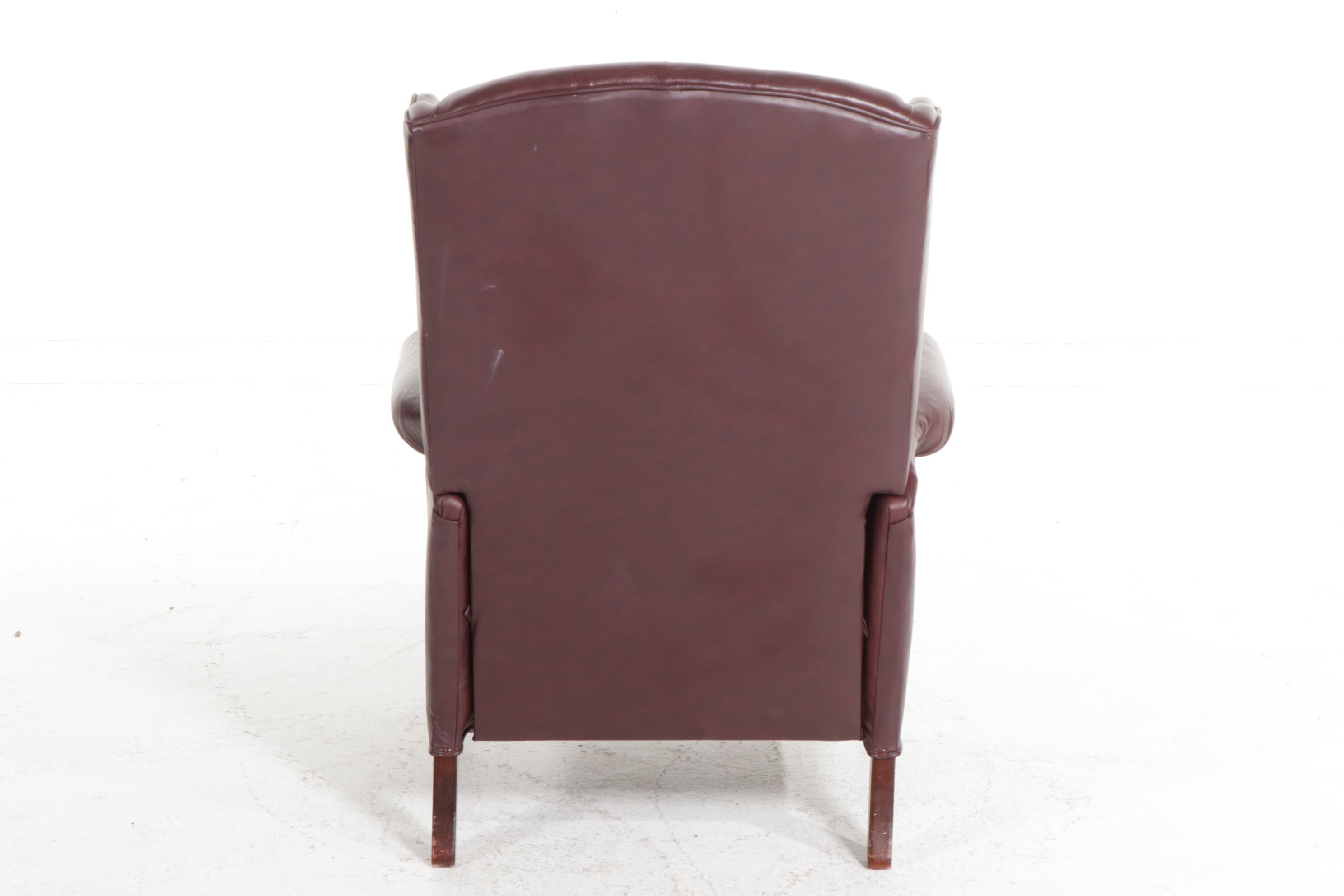 Lane "Action" Queen Anne Style Faux Leather Upholstered Recliner EBTH