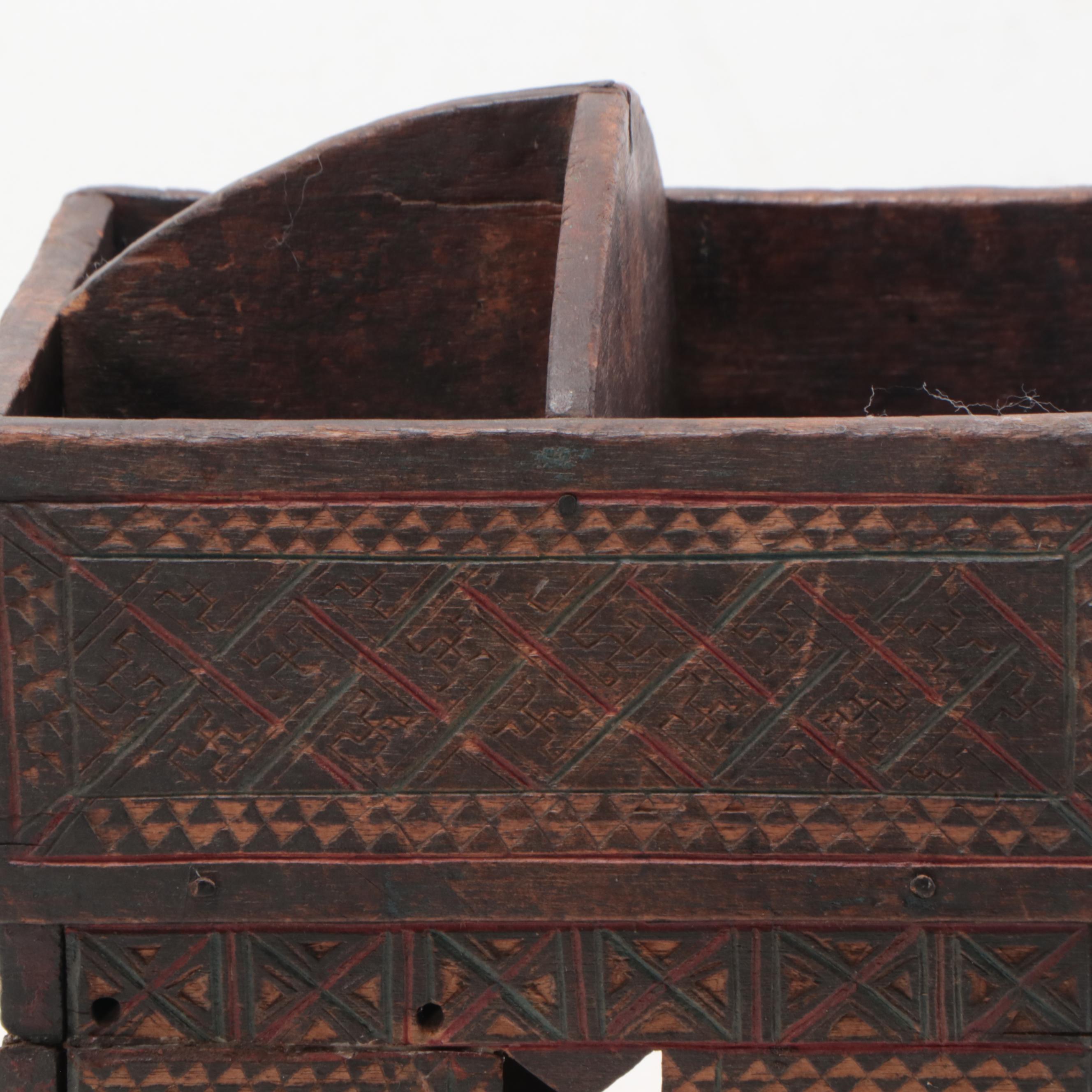 Nepalese Carved Wood Betel Nut Box EBTH