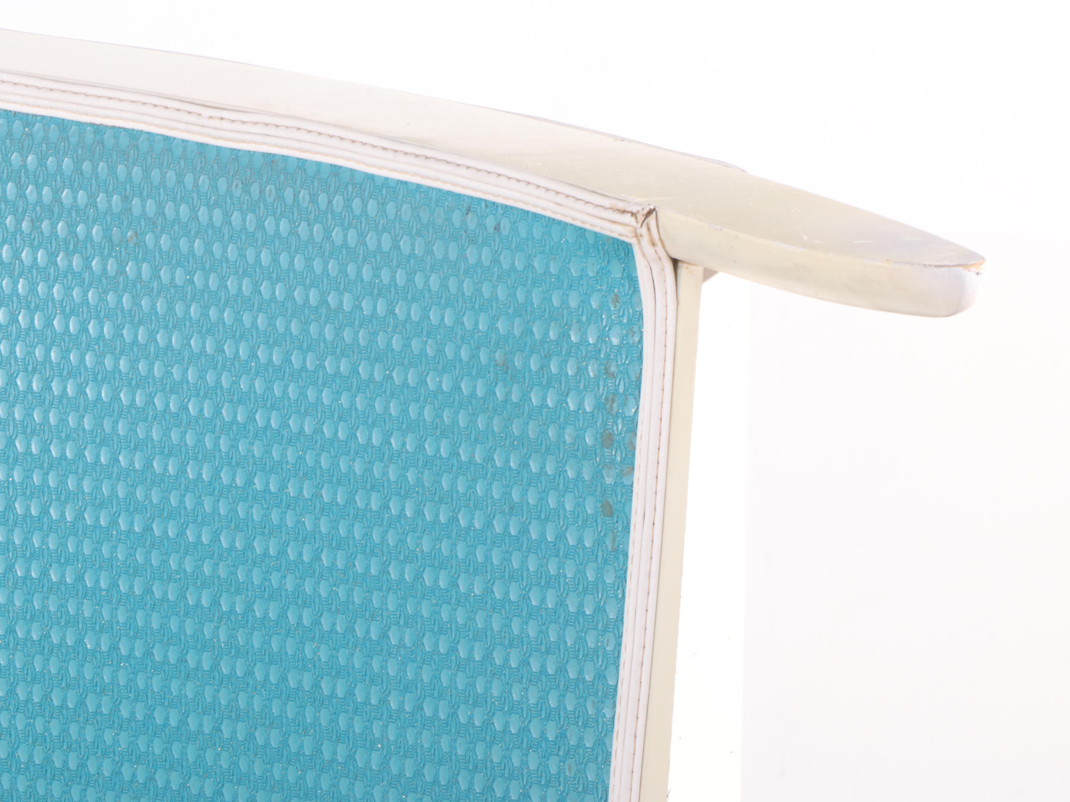 Custom Round Harvard KingSize Bed with Concave Headboard EBTH