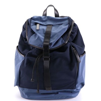 Burberry Rucksack Backpack in Bicolor Blue Nylon and Black Leather