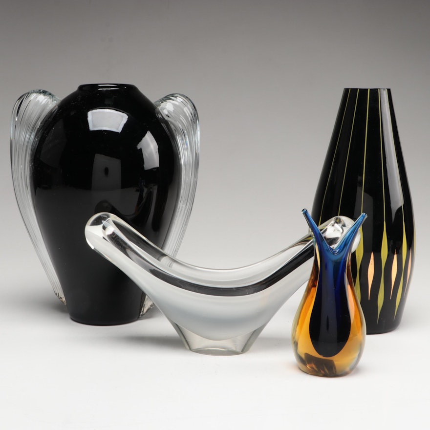 Murano Style Sommerso Art Glass Vase with Other Art Glass Vases and Bowl