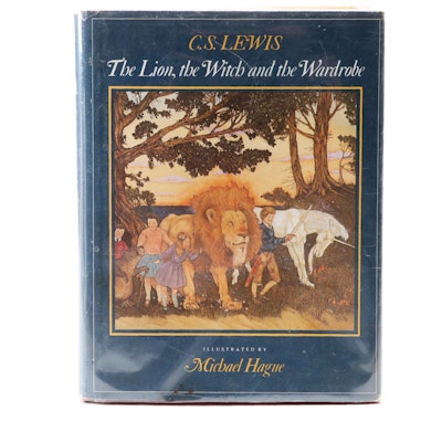 First Illustrated Deluxe Edition "The Lion, the Witch and the Wardrobe" by Lewis