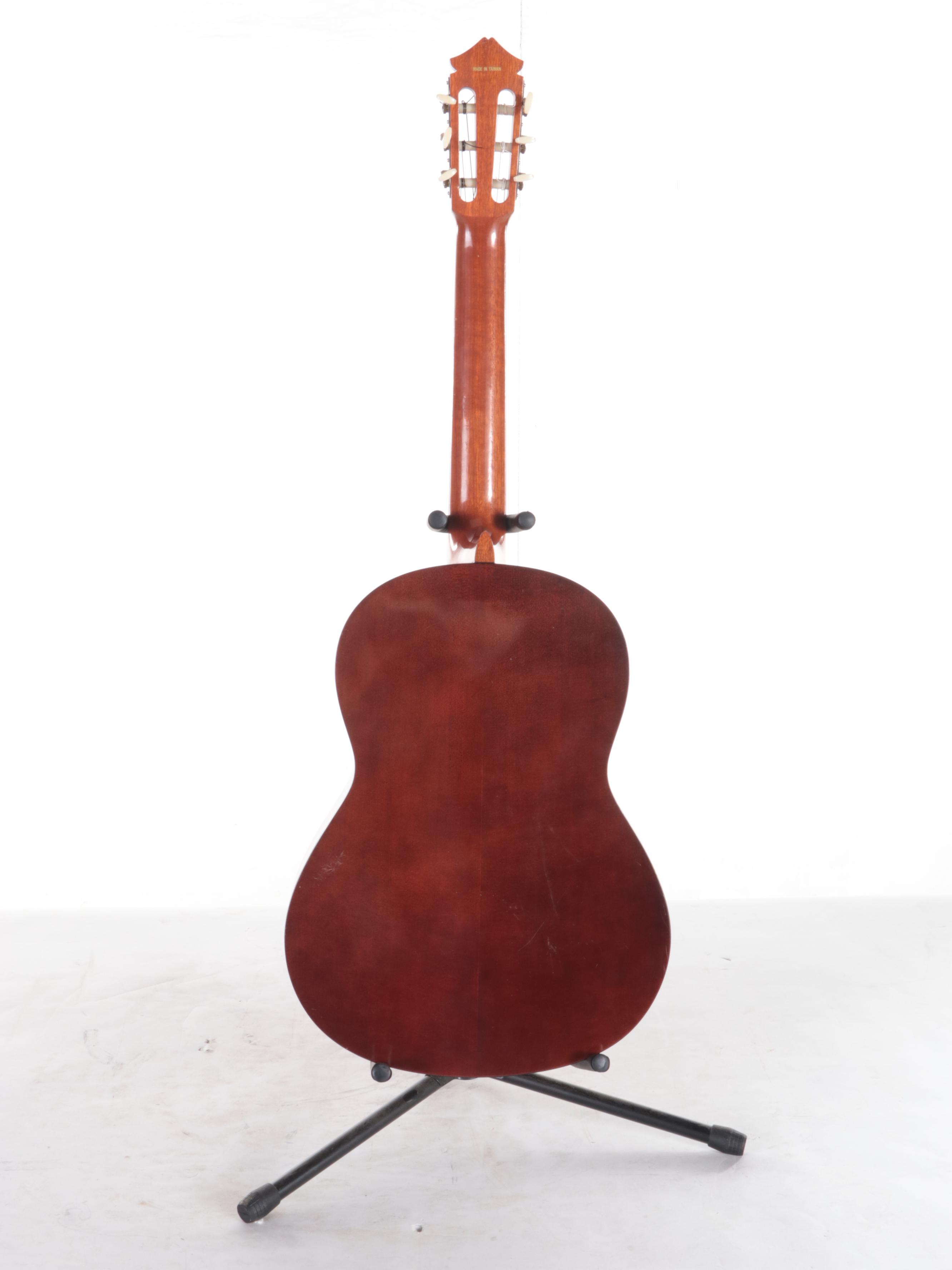 Yamaha SixString Classical Acoustic Guitar EBTH