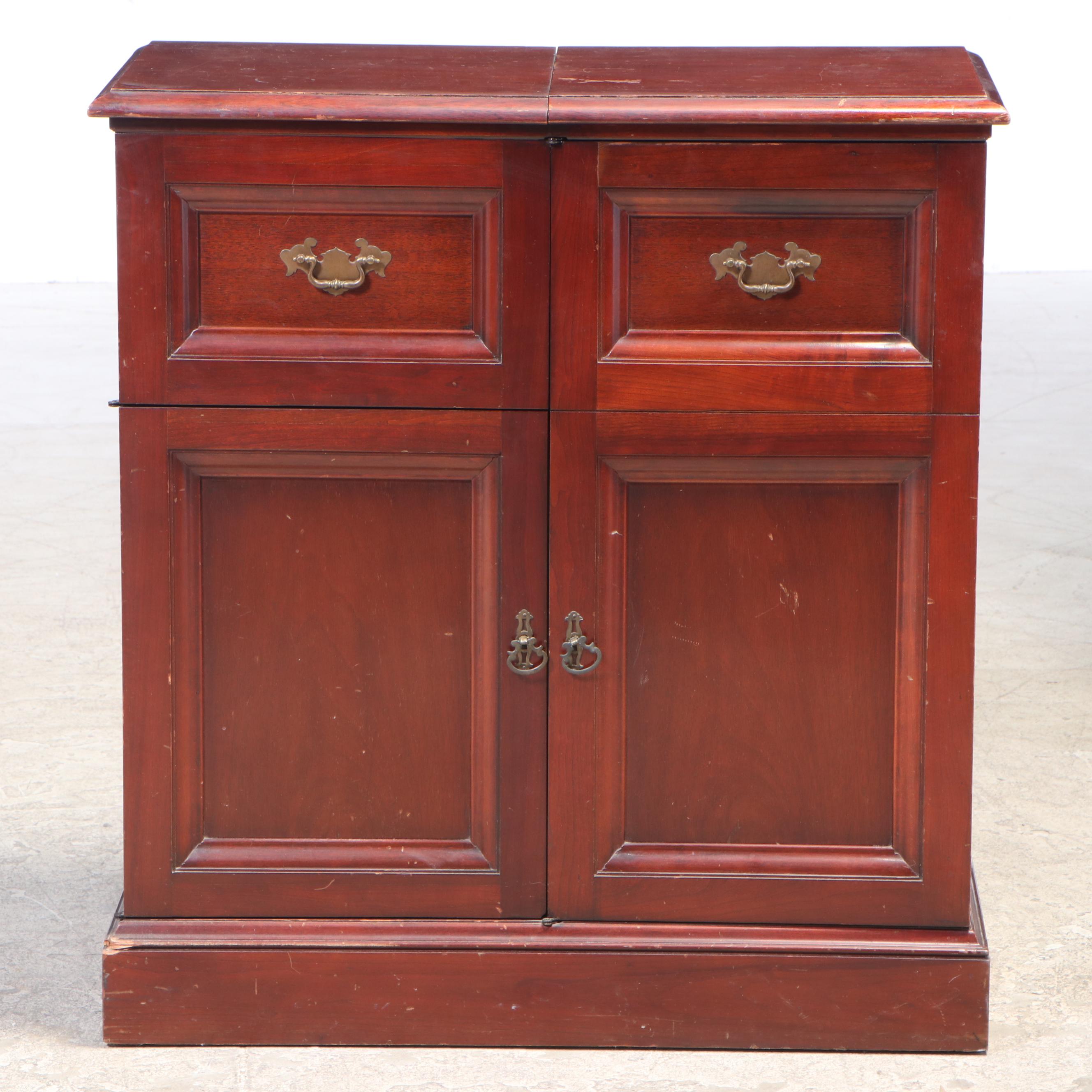 Magnavox "Traditional" III Style Cherry Audio Mid20th