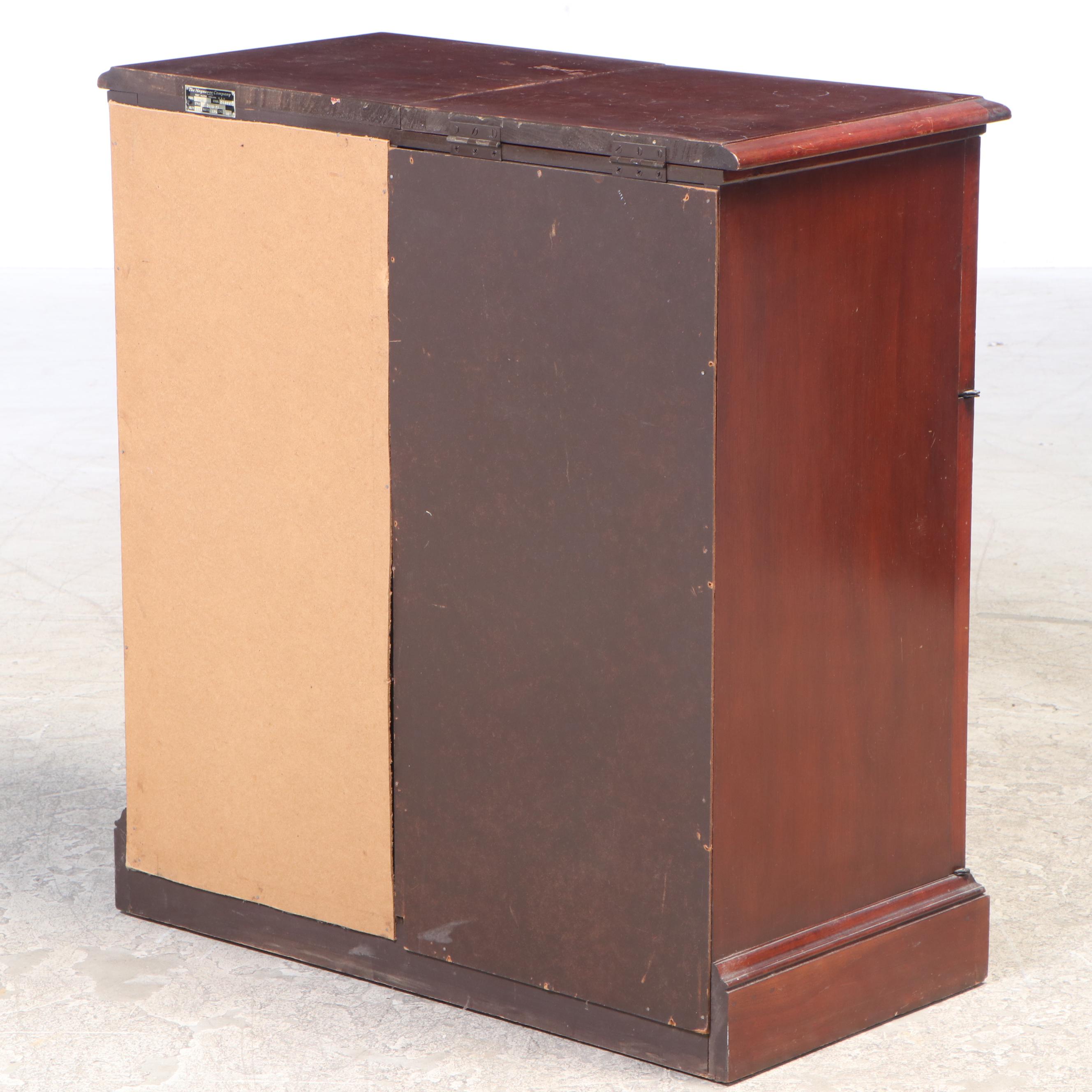 Magnavox "Traditional" III Style Cherry Audio Mid20th