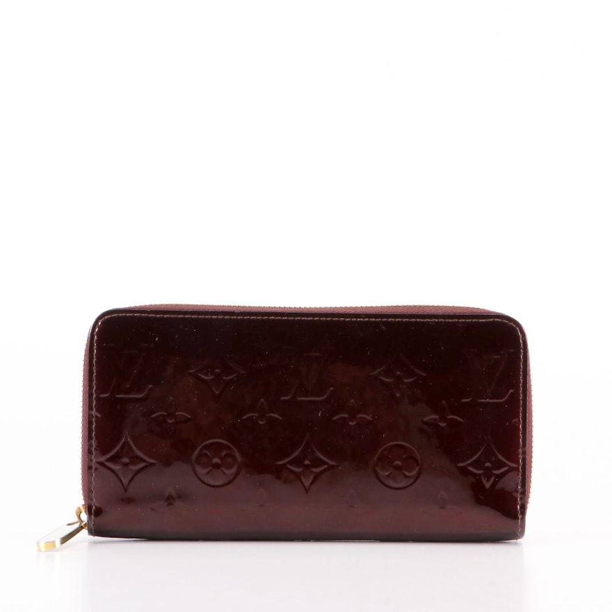 Louis Vuitton Zippy Wallet in Rouge Fauviste Monogram Vernis