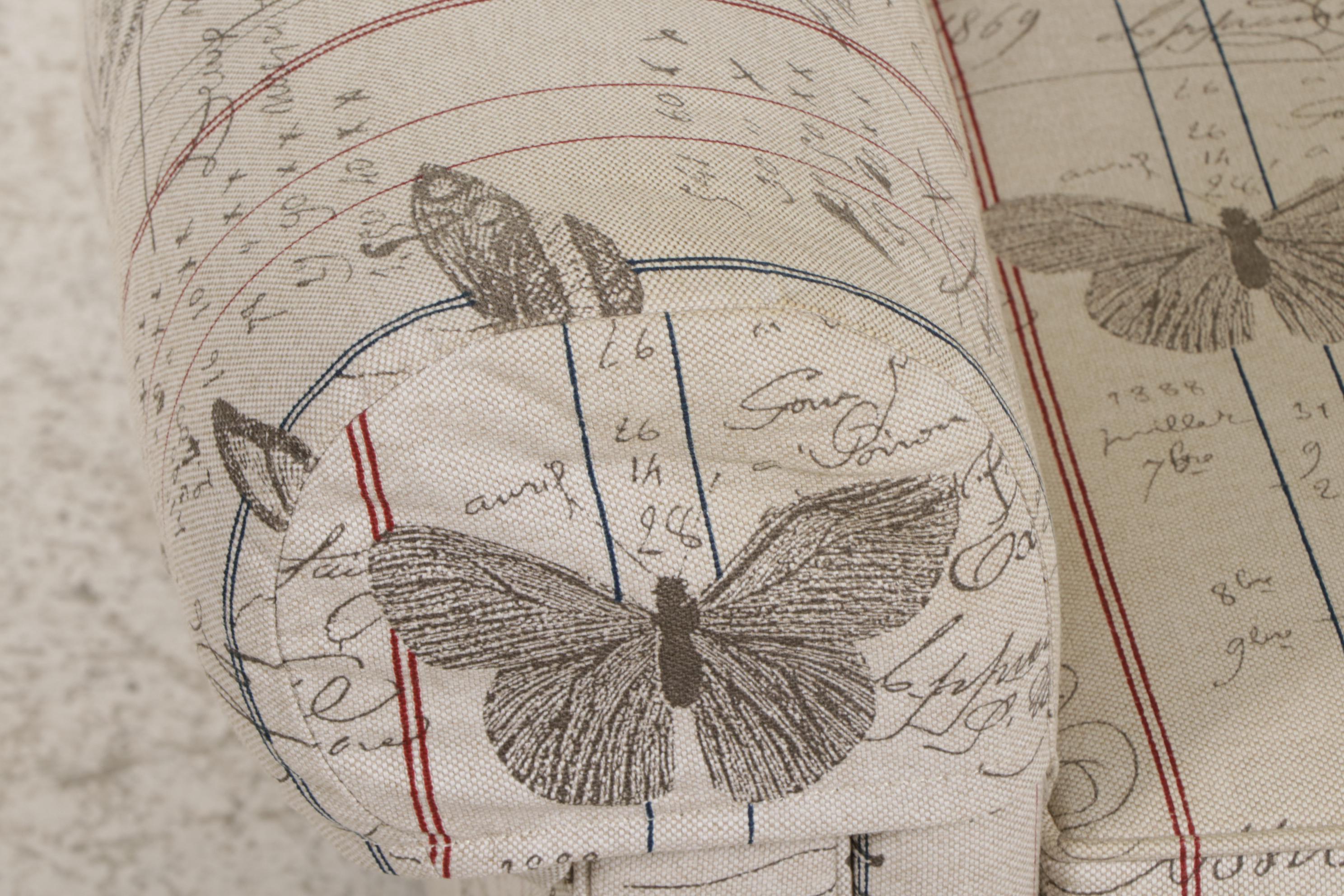 King Hickory Upholstered Swivel Armchair, 21st Century EBTH