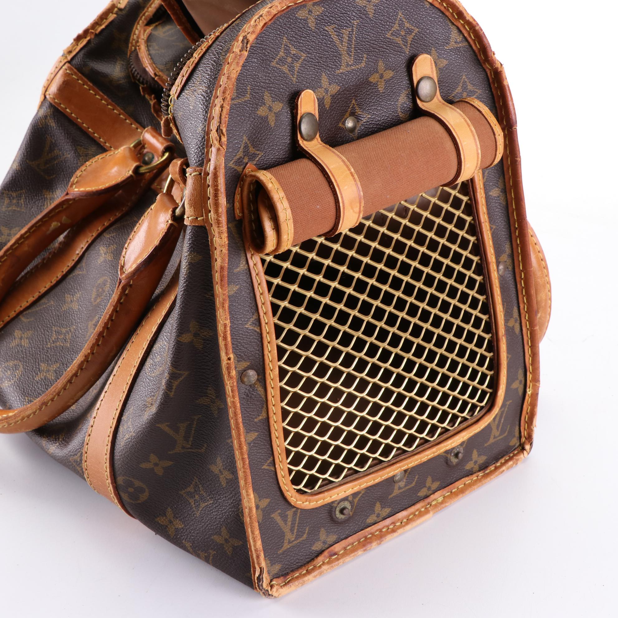 Louis Vuitton Sac Chien 40 Dog Carrier in Monogram Canvas and Vachetta Leather EBTH