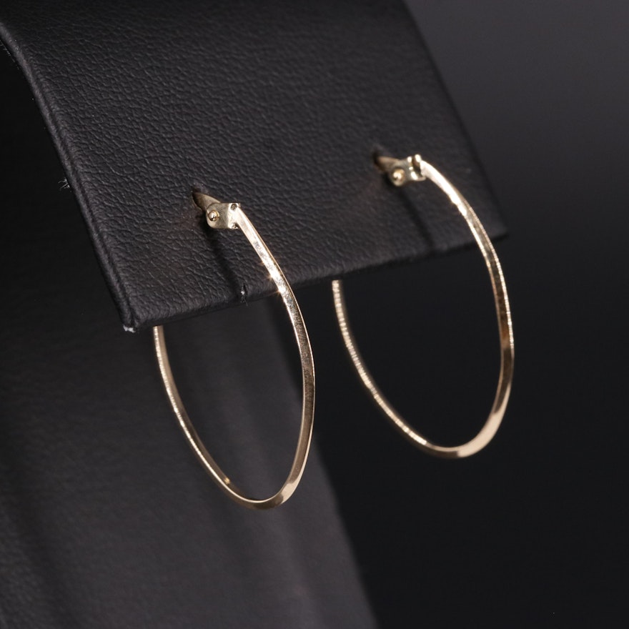 14K Oval Hoop Earrings