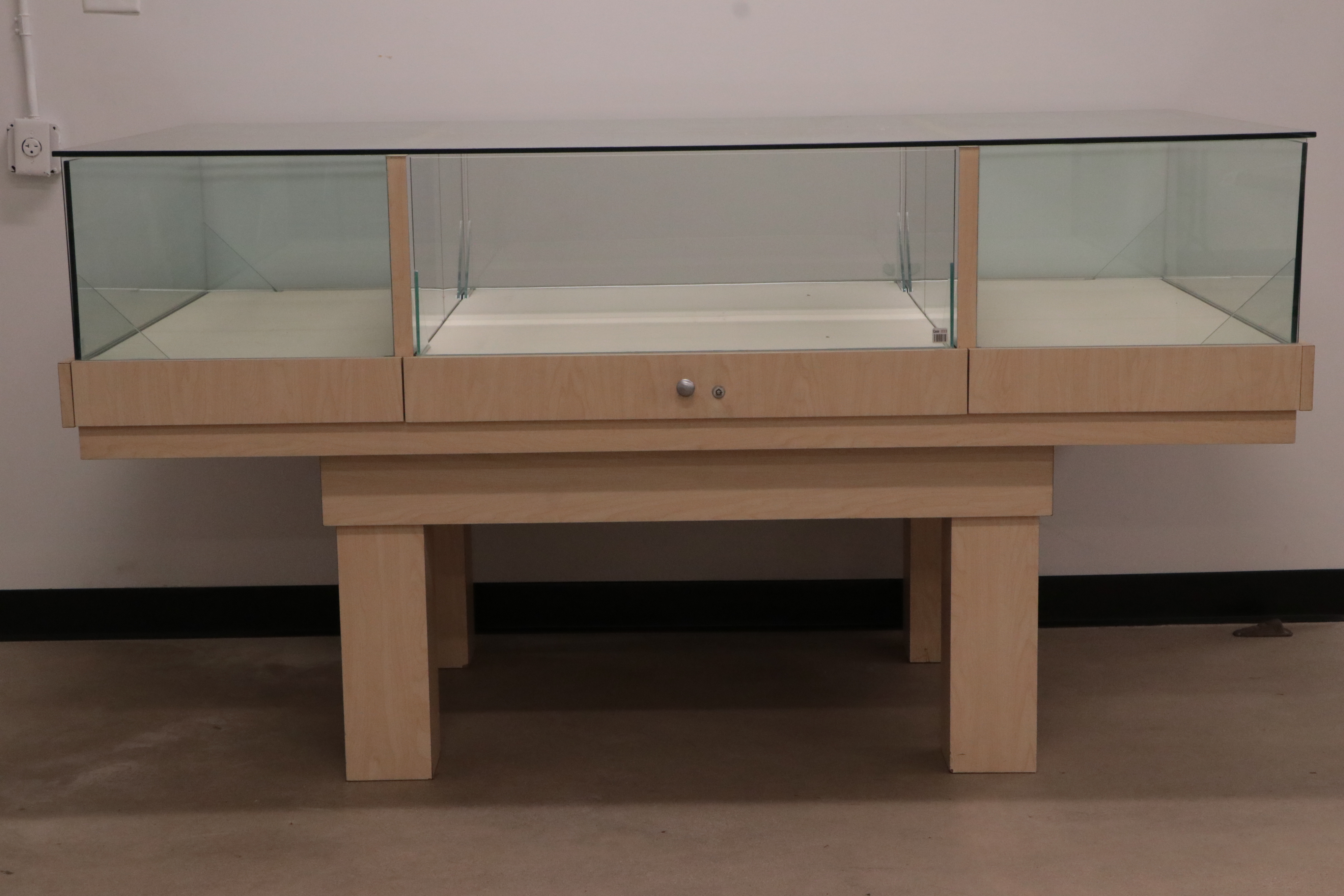 Glass and Engineered Wood Jewelry Display Case Table EBTH
