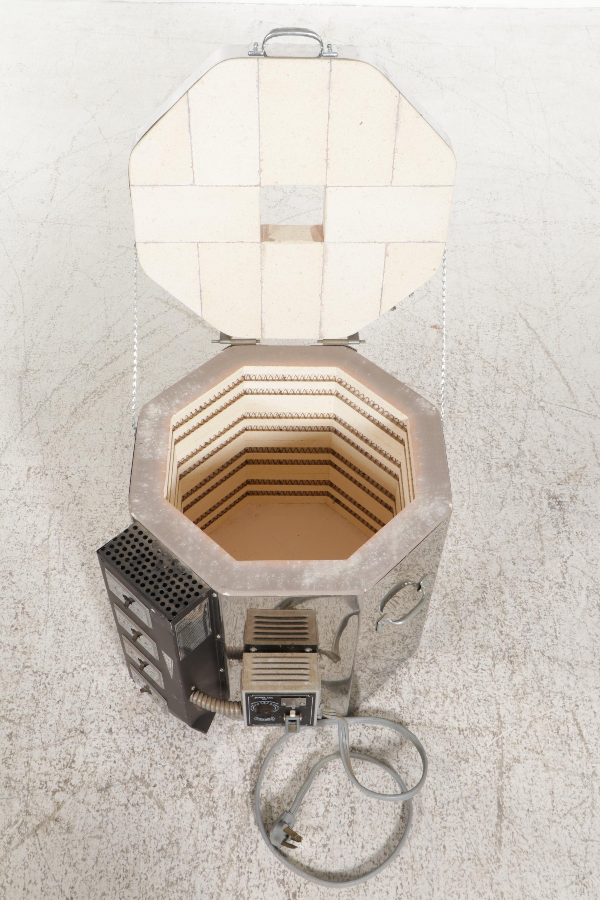 Vulcan Kilns Model 174F Kiln with Model LT3 Kiln Sitter Control EBTH