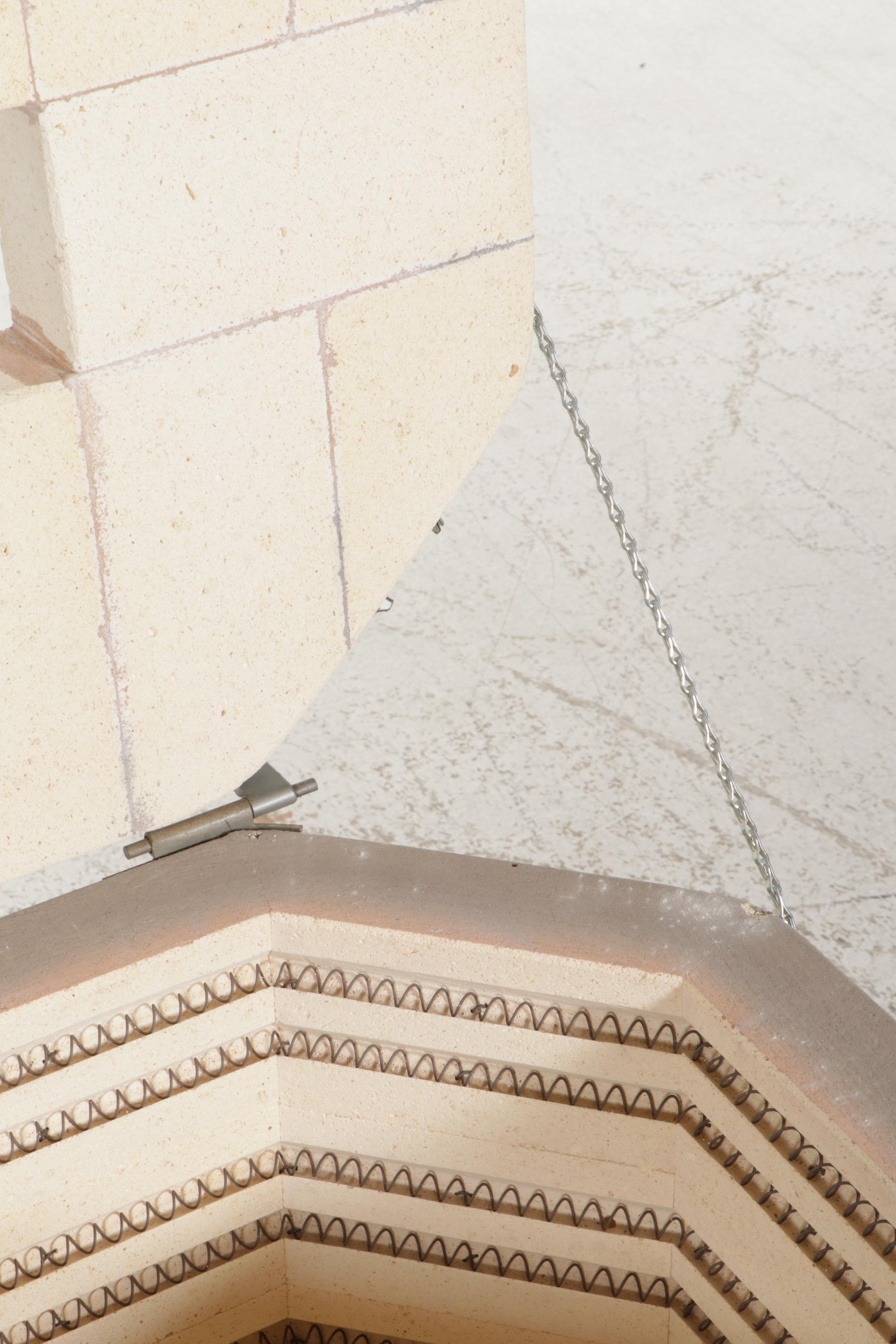 Vulcan Kilns Model 174F Kiln with Model LT3 Kiln Sitter Control EBTH