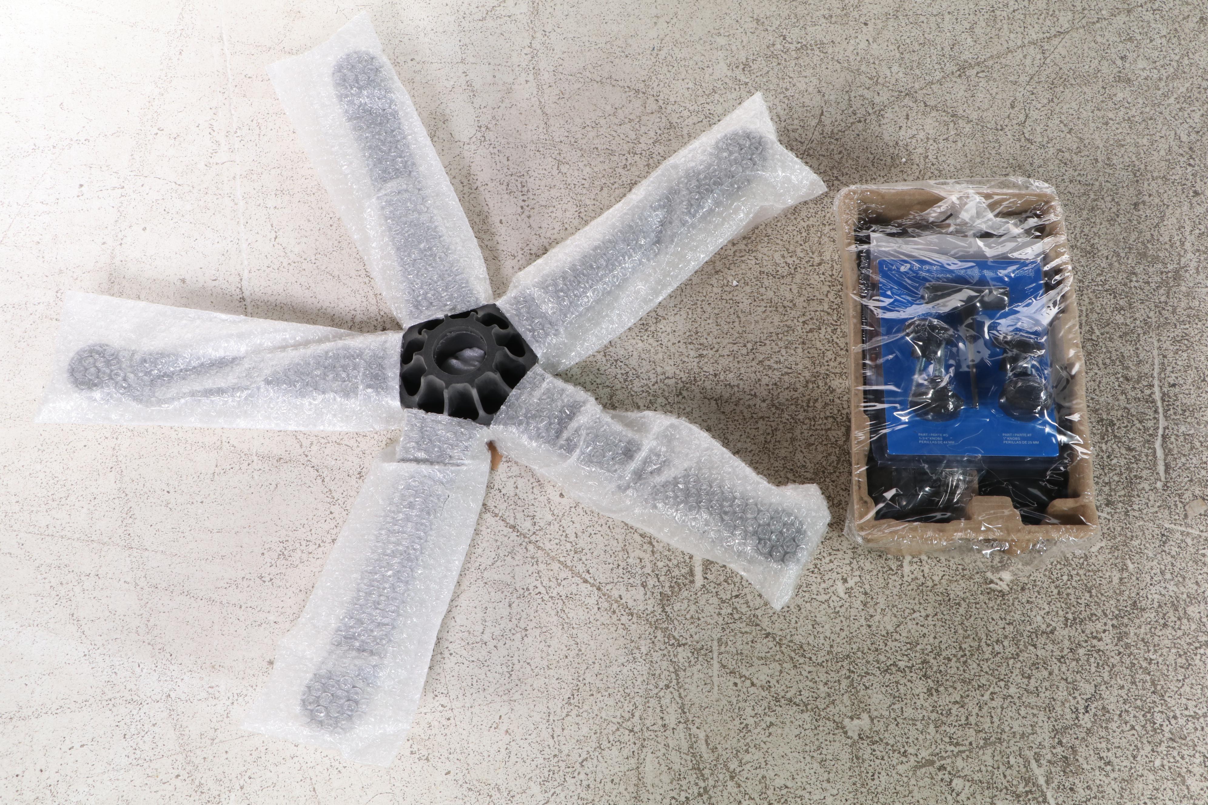 LaZBoy Alston Big & Tall Executive Chair EBTH