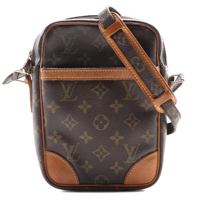 Louis Vuitton Amazone Bag in Monogram Canvas with Vachetta Leather