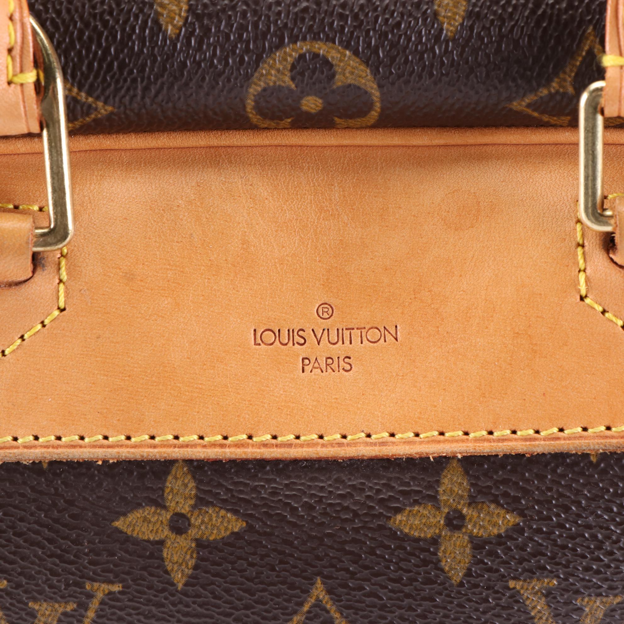 Louis Vuitton Deauville Travel Bag in Monogram Canvas and Vachetta