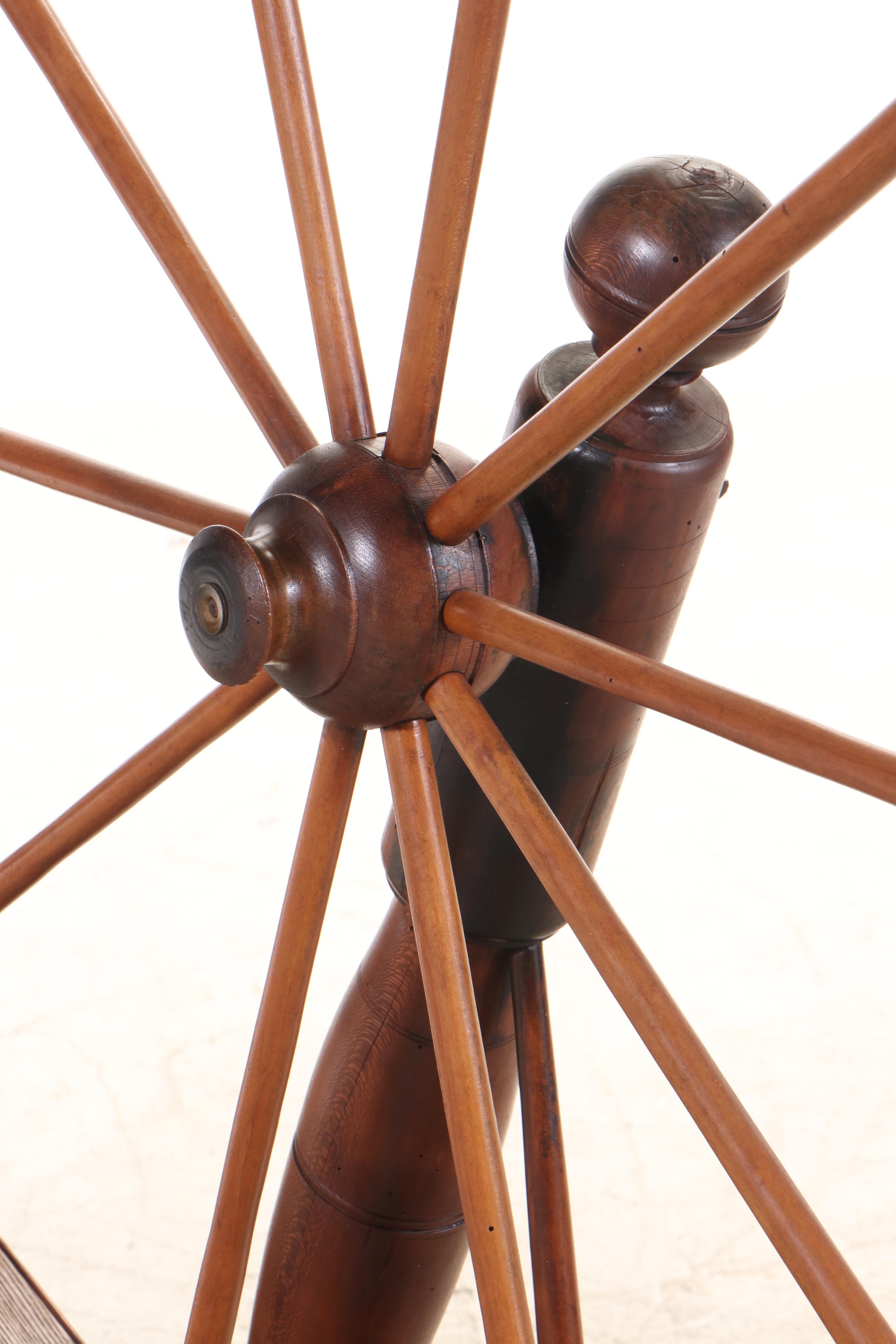 Large Walnut Walking Spinning Wheel, Late 19th/ Early 20th Century | EBTH