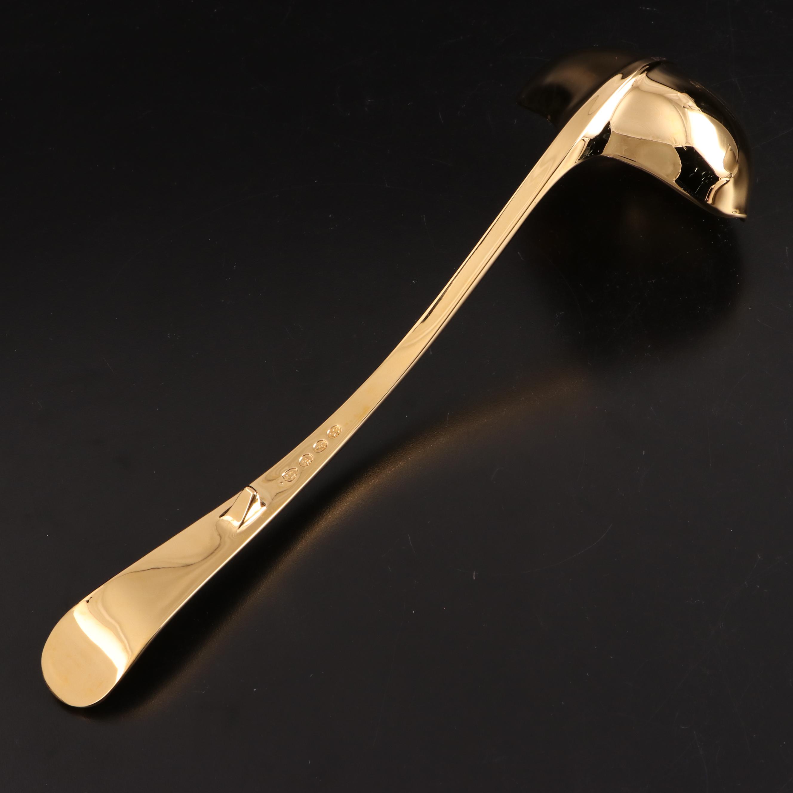 Spode "Rosetti" Porcelain Tureen and Dinnerware and Gerity