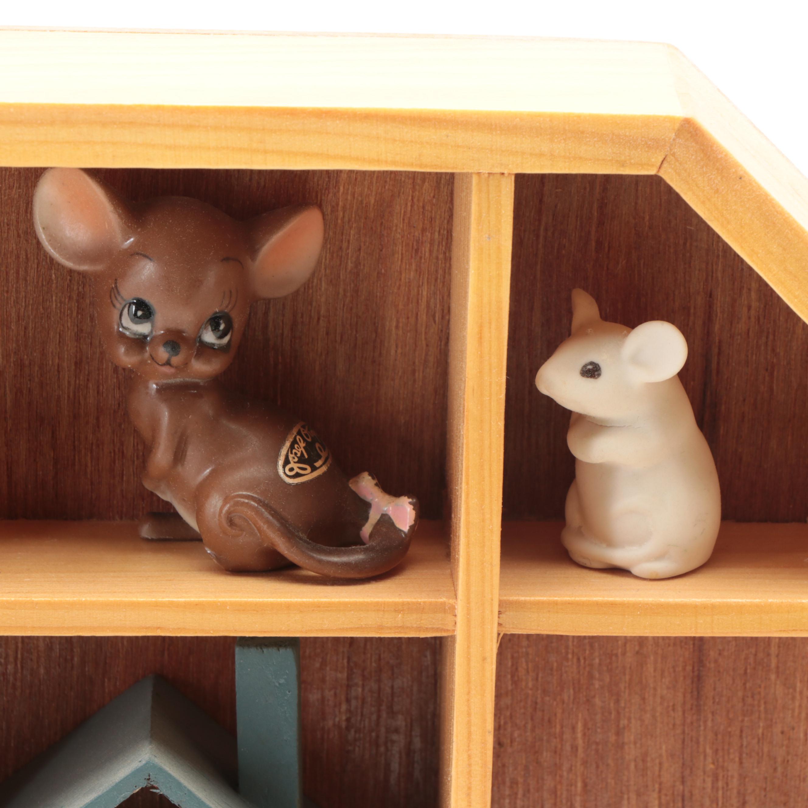 Souvenir Thimbles and Figurines with Wall Mount Display Cases EBTH