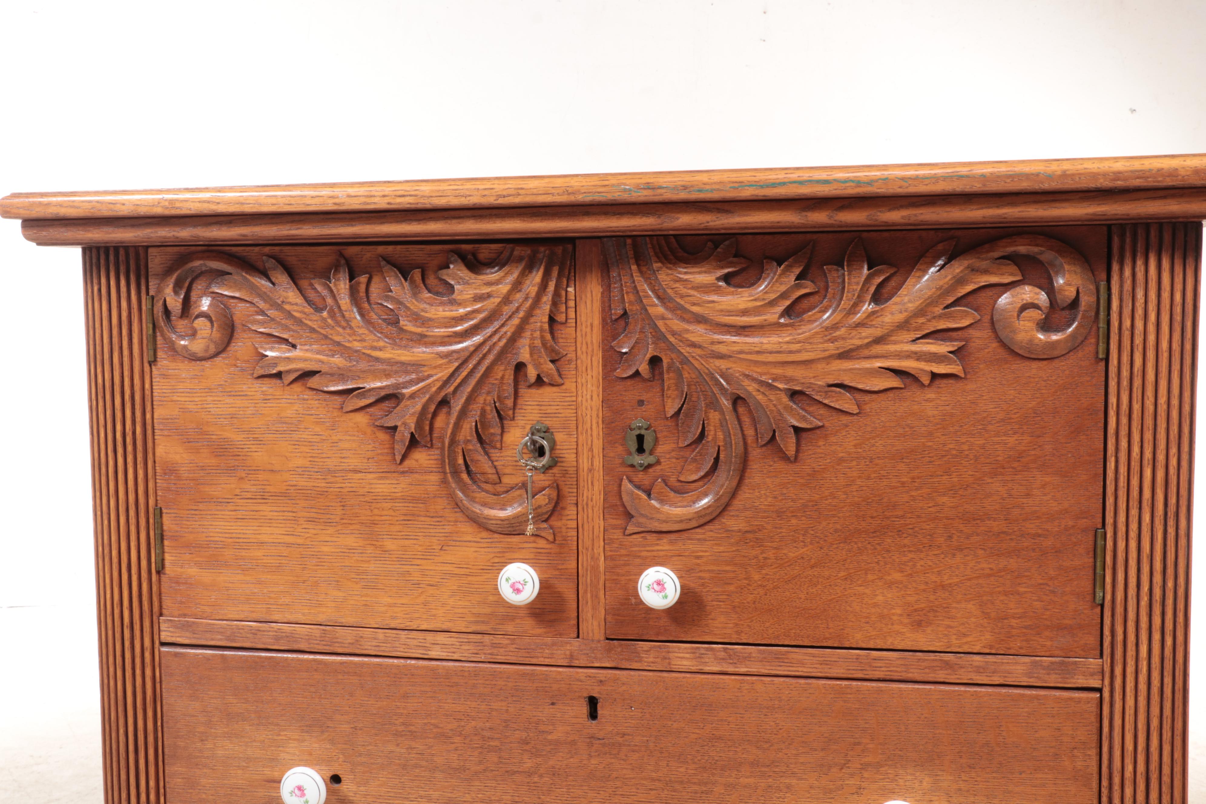 Victorian Quartersawn Oak ThreeDrawer Hat Box Chest, Late 19th Century EBTH