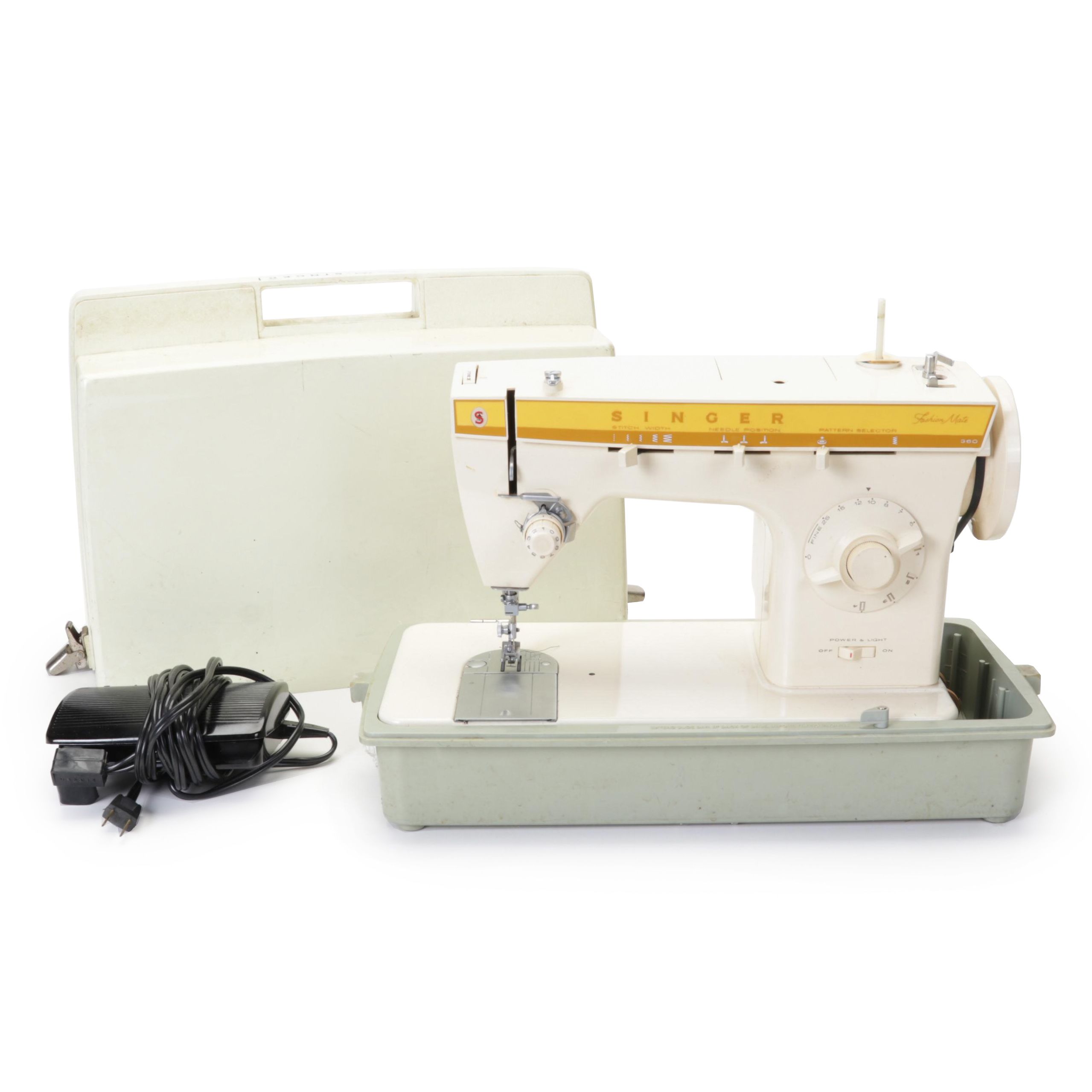 Singer "Fashion Mate 360" Portable Sewing Machine, Mid to Late 20th
