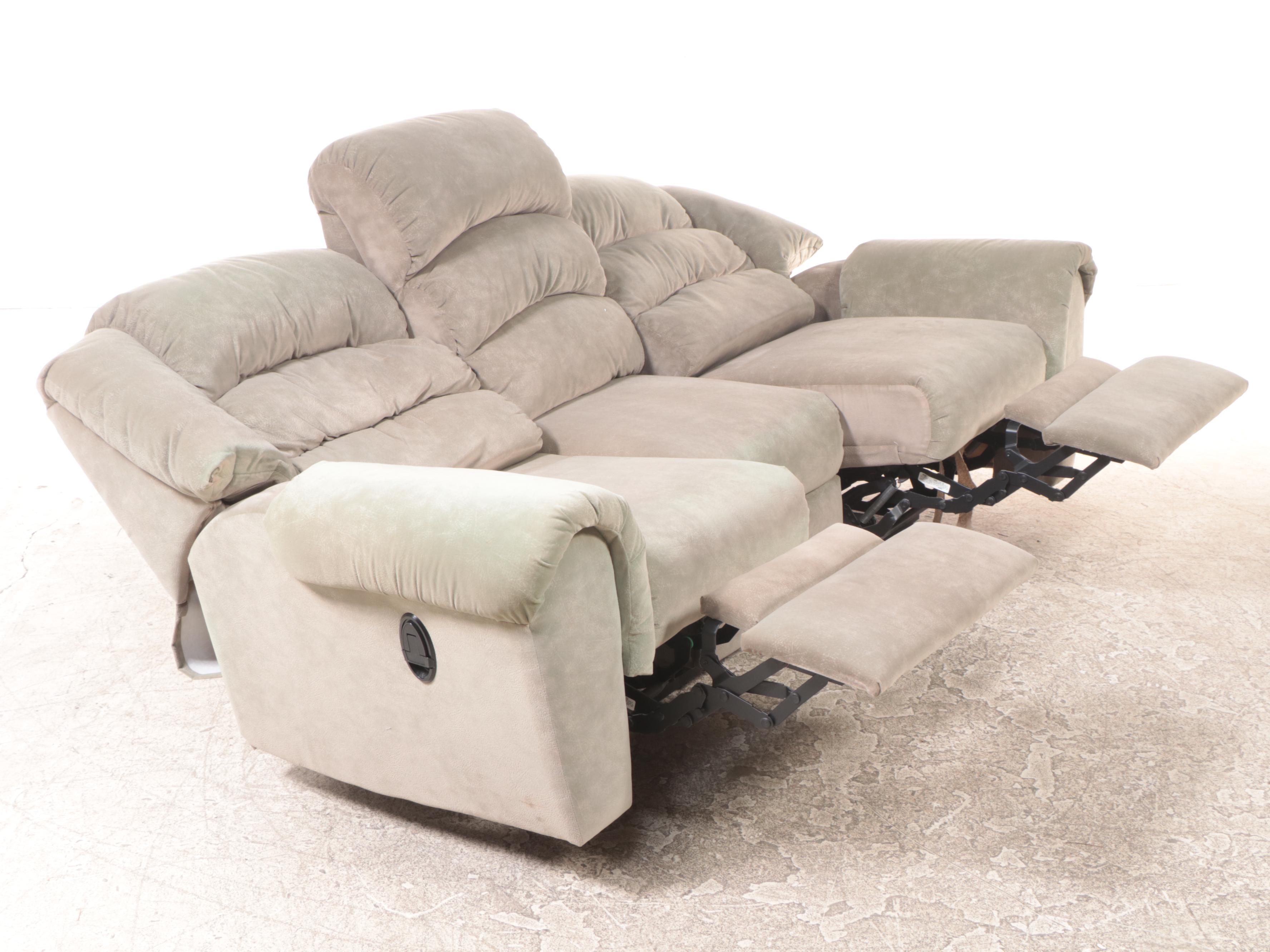 Sofa Express CustomUpholstered DualReclining Sofa EBTH