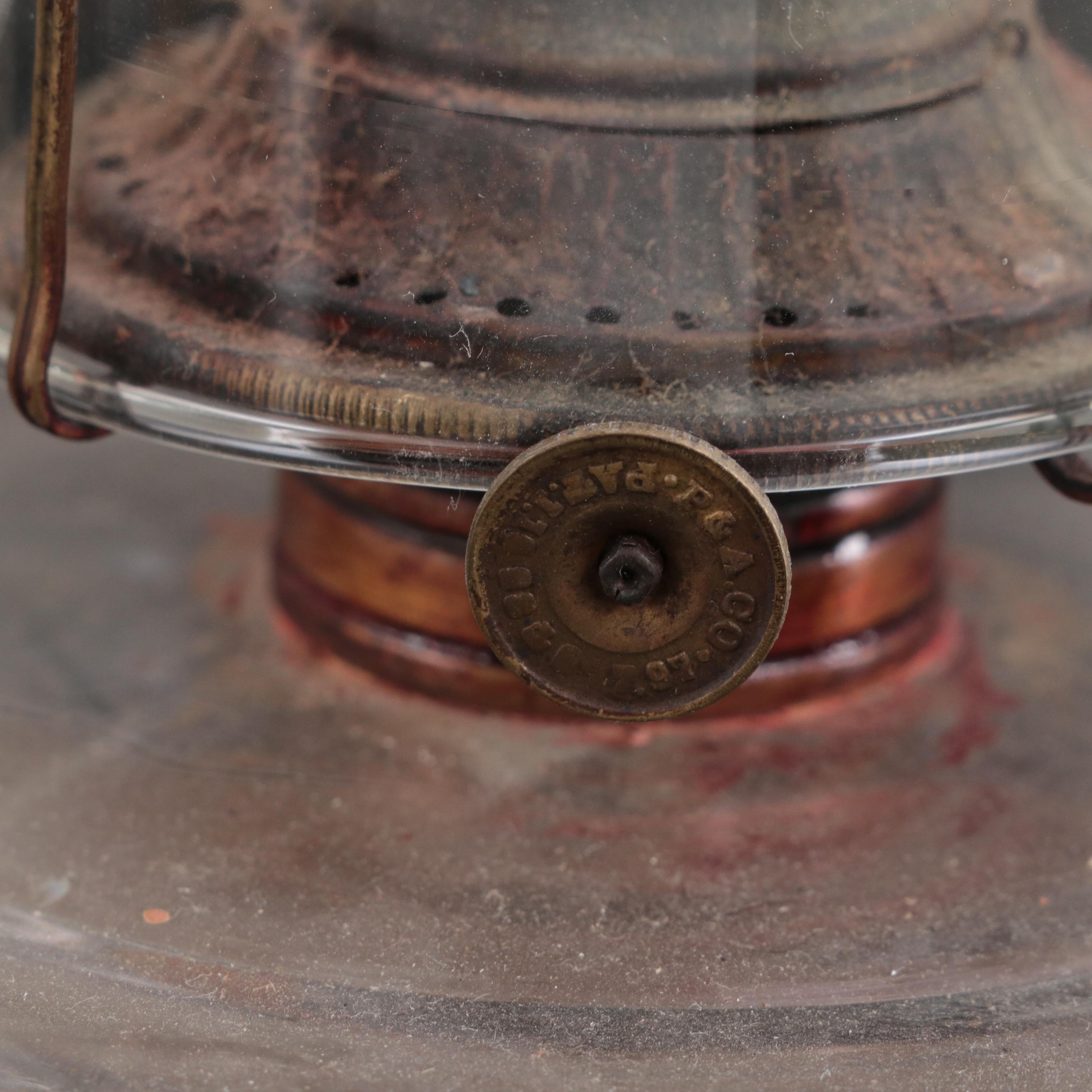 Aladdin NuType Model B, Plume & Atwood and Other Glass Oil Lamps EBTH