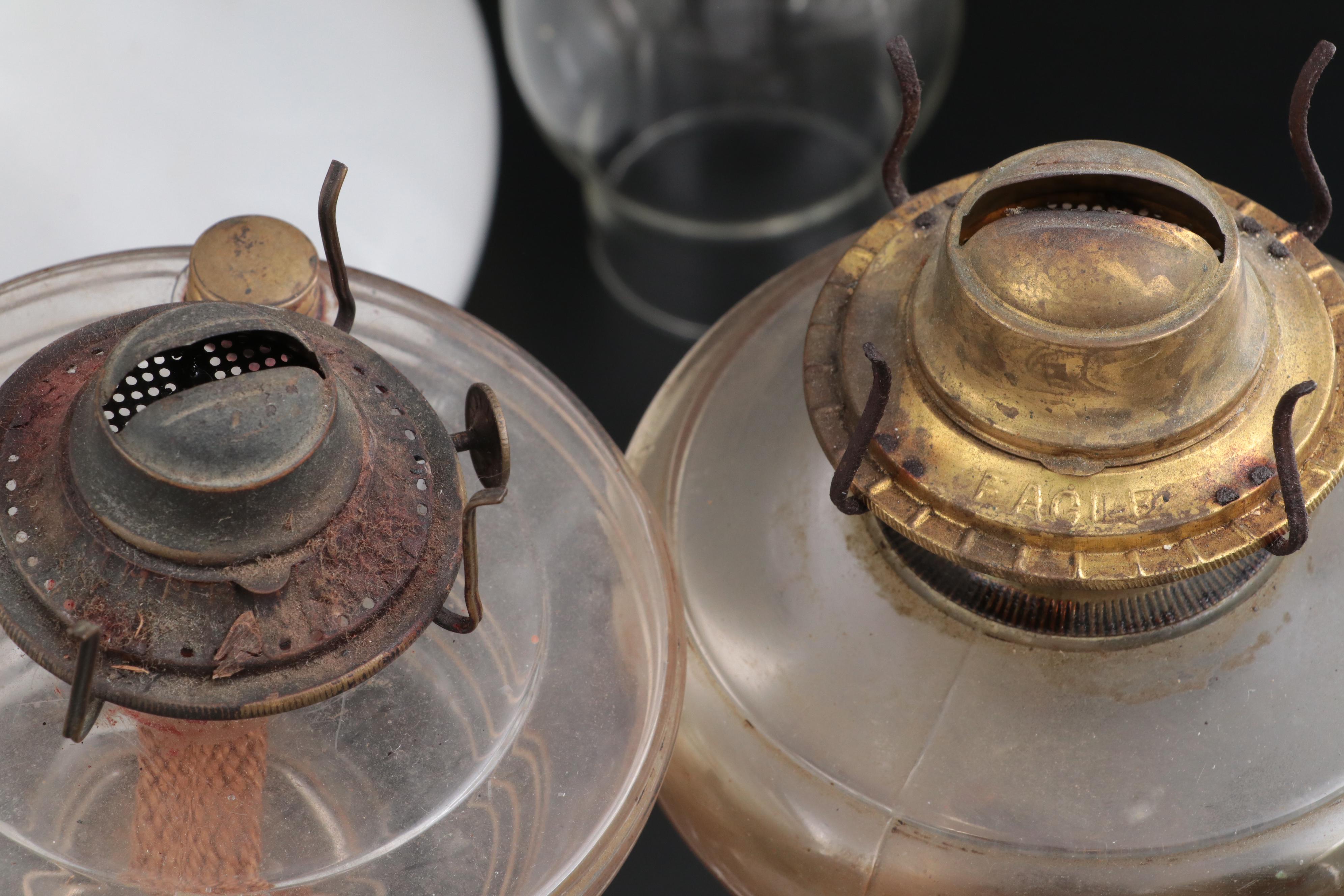 Aladdin NuType Model B, Plume & Atwood and Other Glass Oil Lamps EBTH