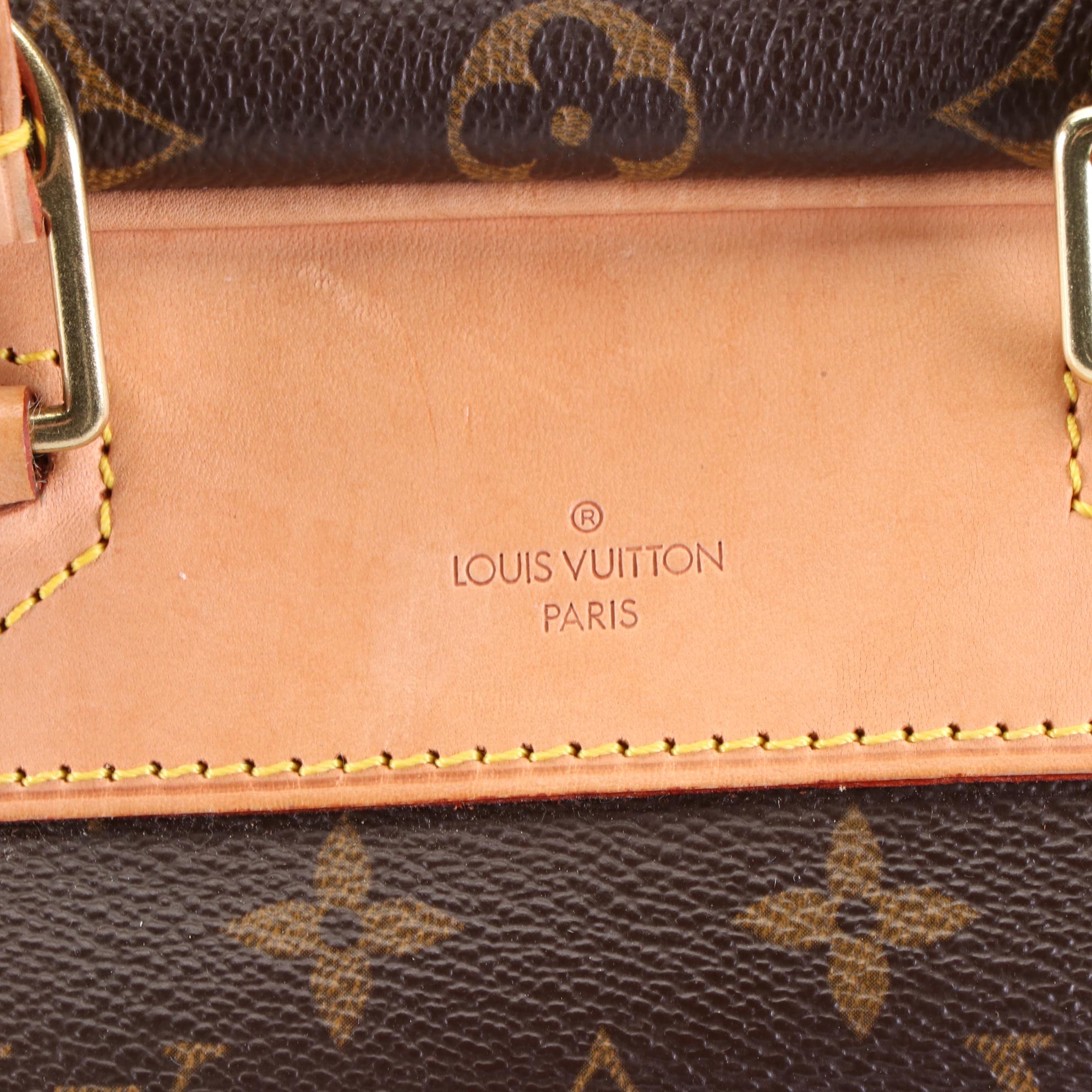 Louis Vuitton Deauville Travel Bag in Monogram Canvas and Vachetta