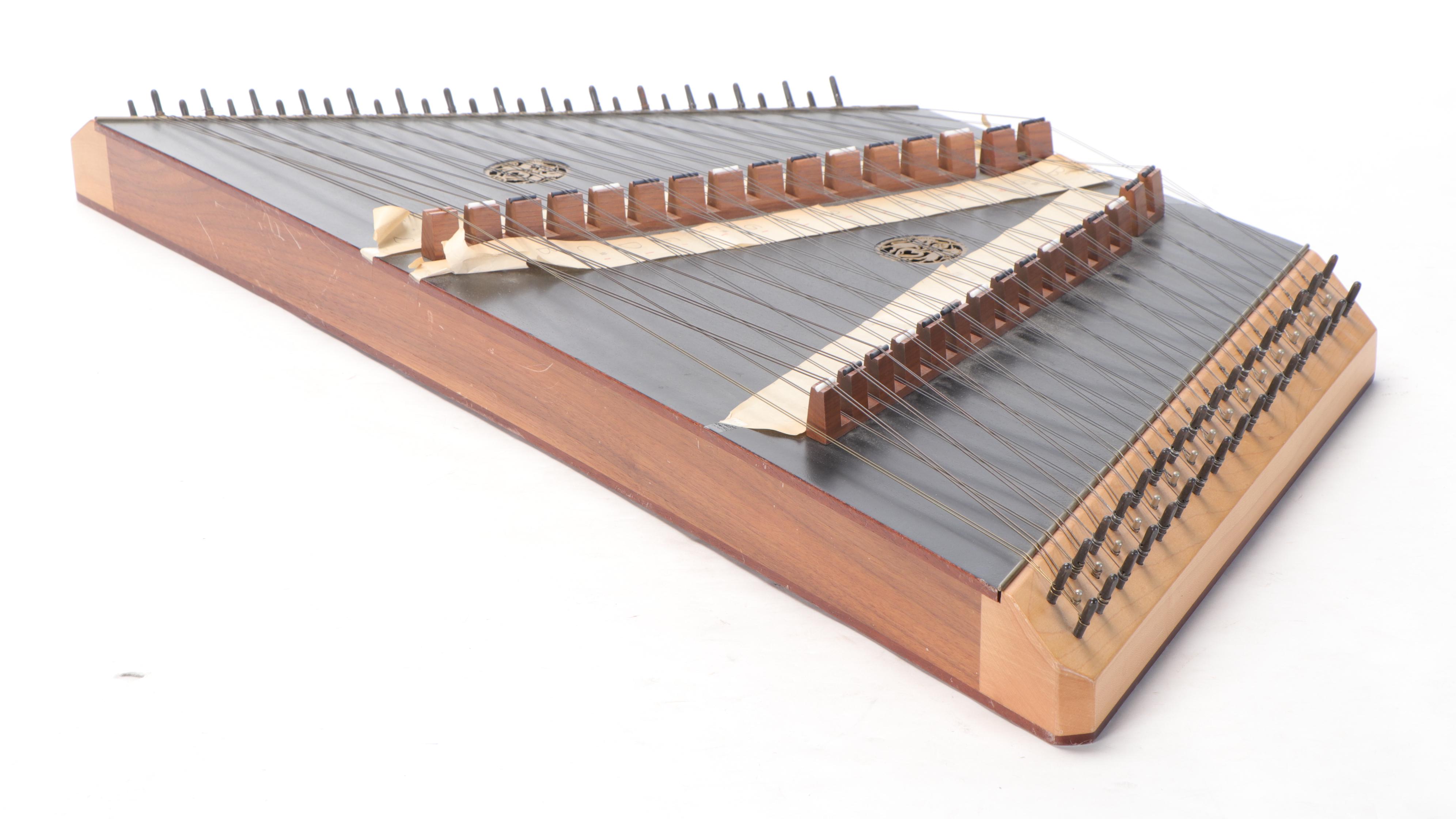 Hammer Dulcimer With Stand and Case EBTH