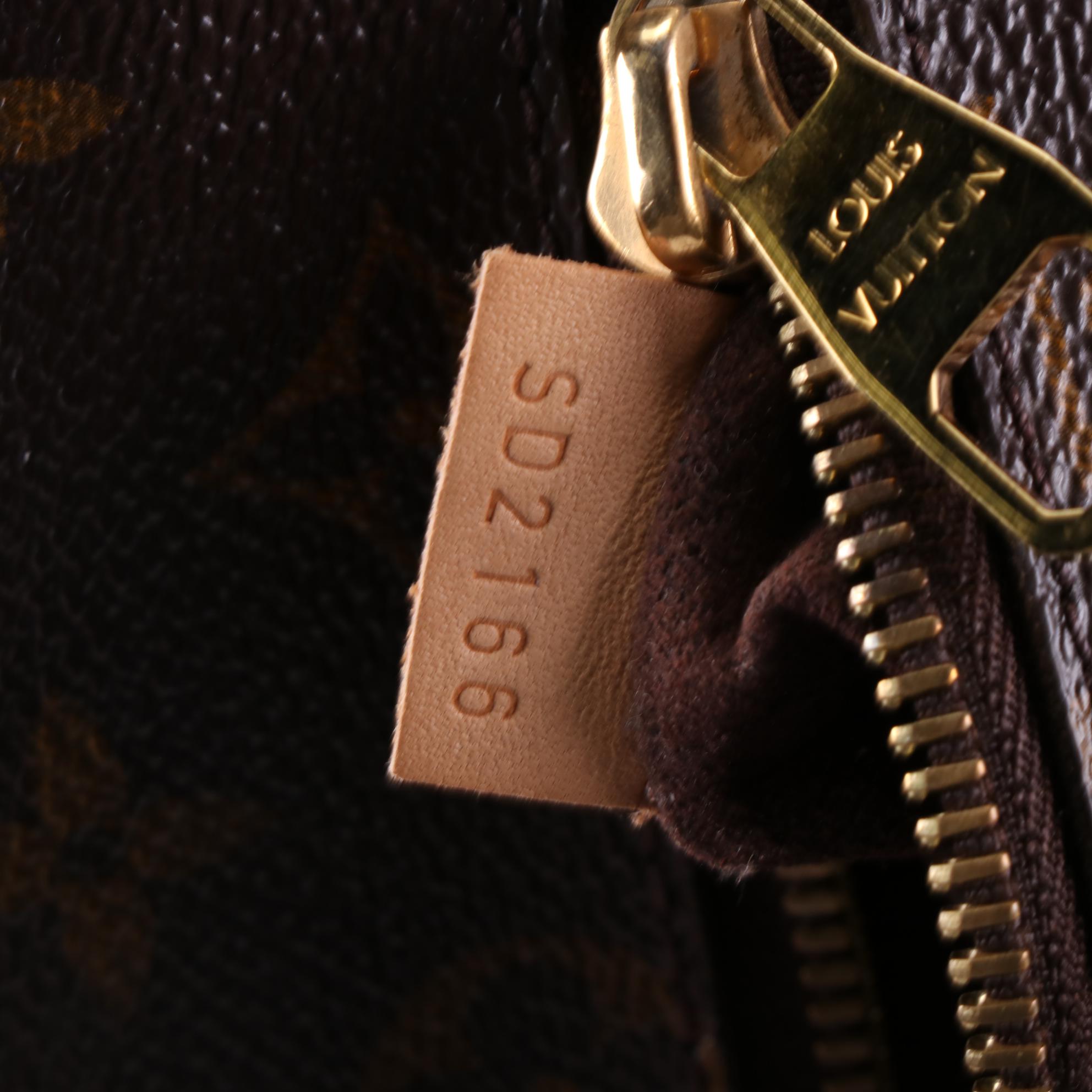 Louis Vuitton Metis Bag in Monogram Canvas EBTH