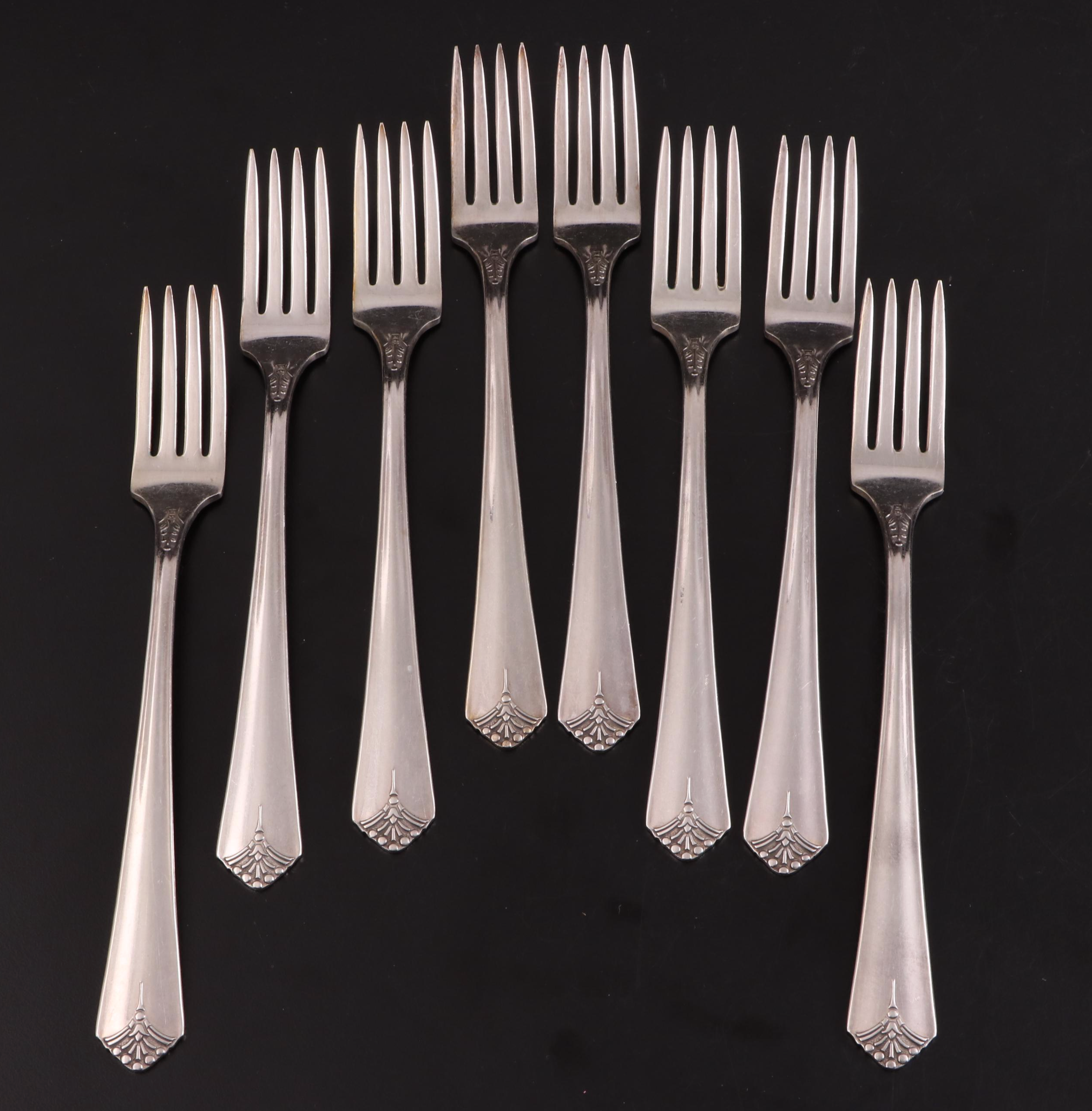 Oneida "Courtney" Silver Plate Flatware, Mid20th Century EBTH