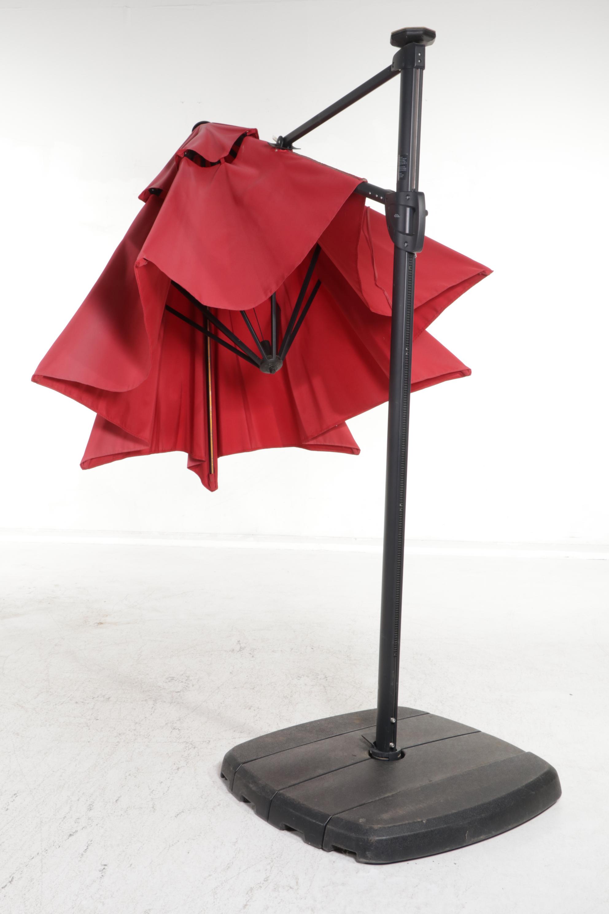 Cantilever Patio Umbrella With Weighted Base and Lights EBTH