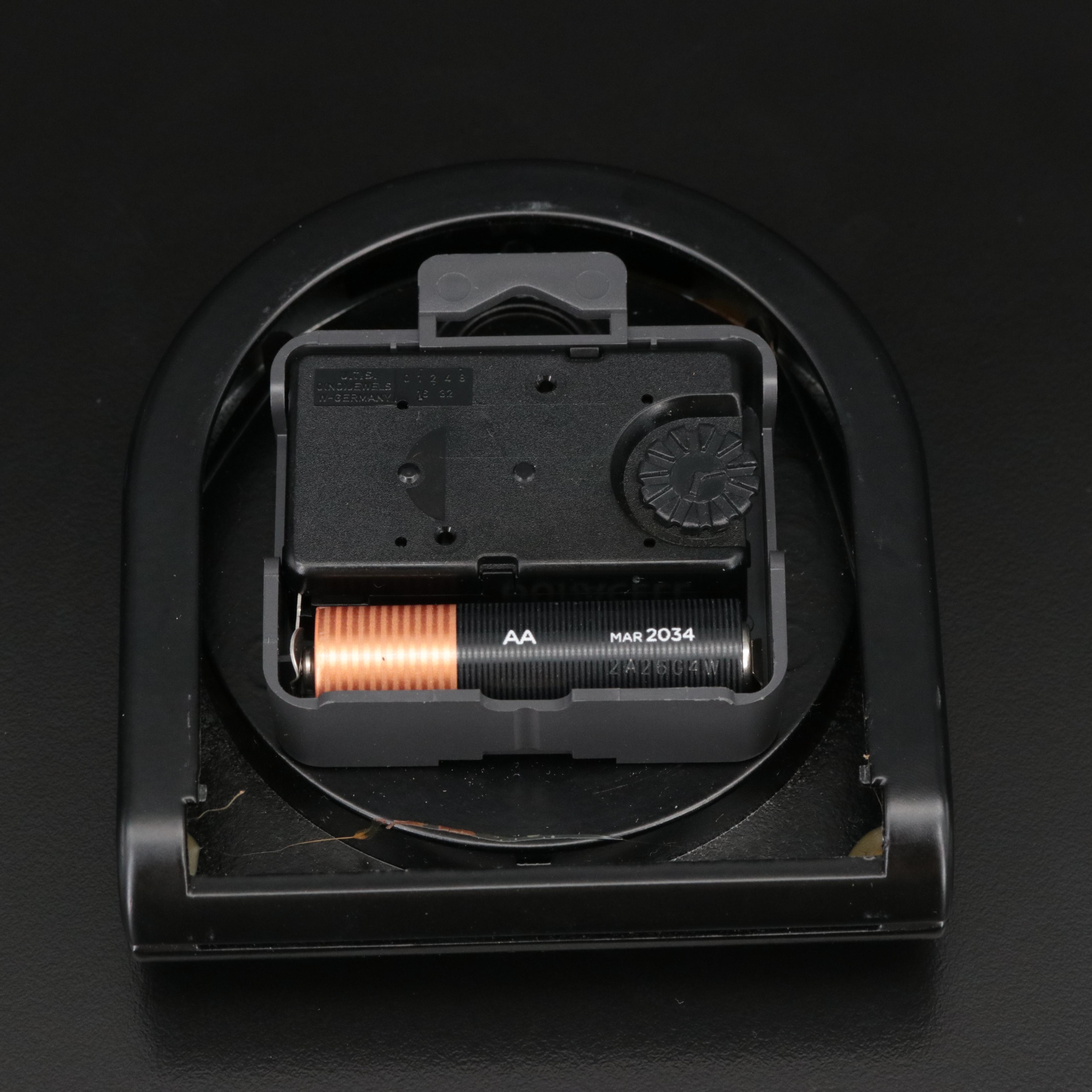 Movado Contemporary Desk Clock EBTH