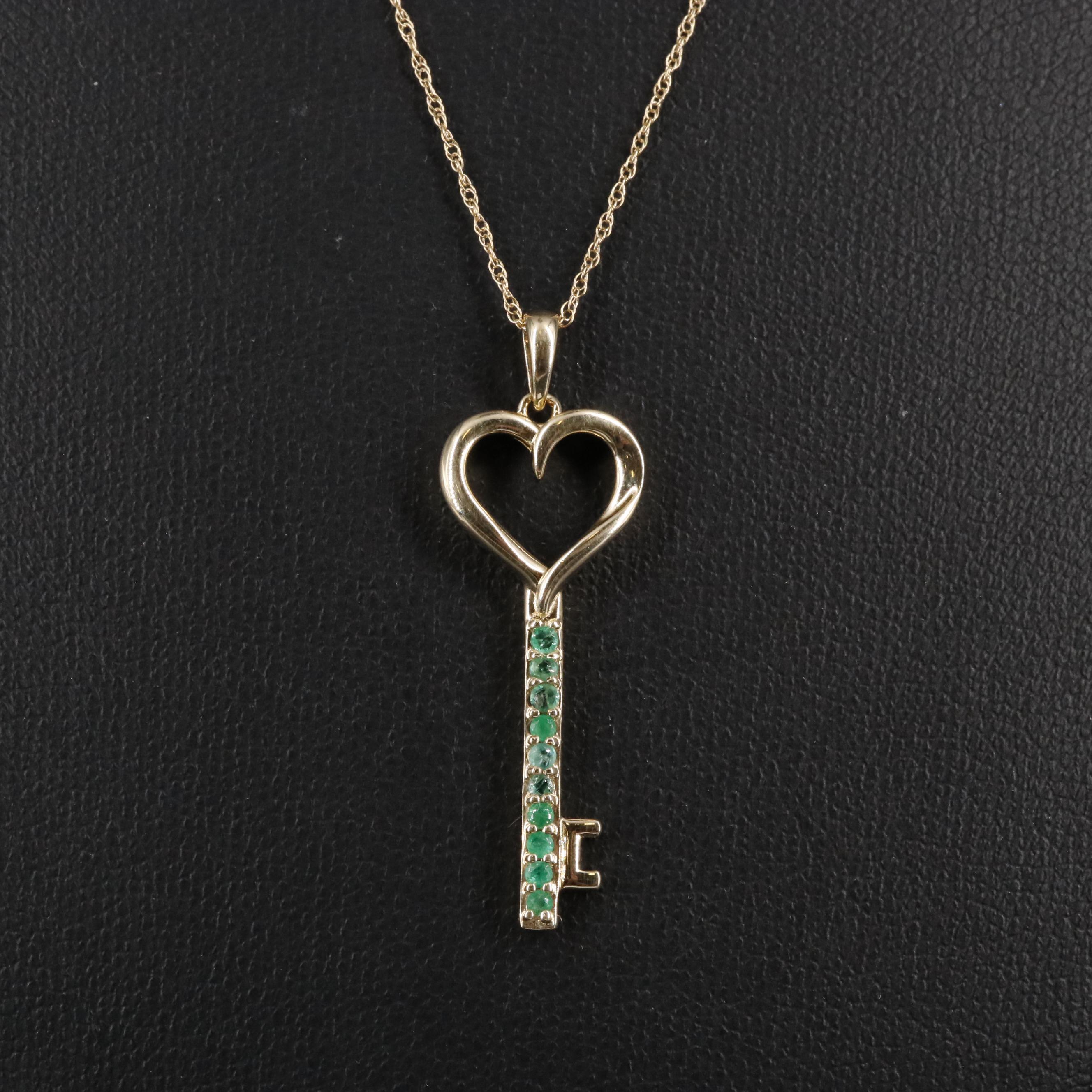 10K Emerald Heart Key Pendant Necklace EBTH