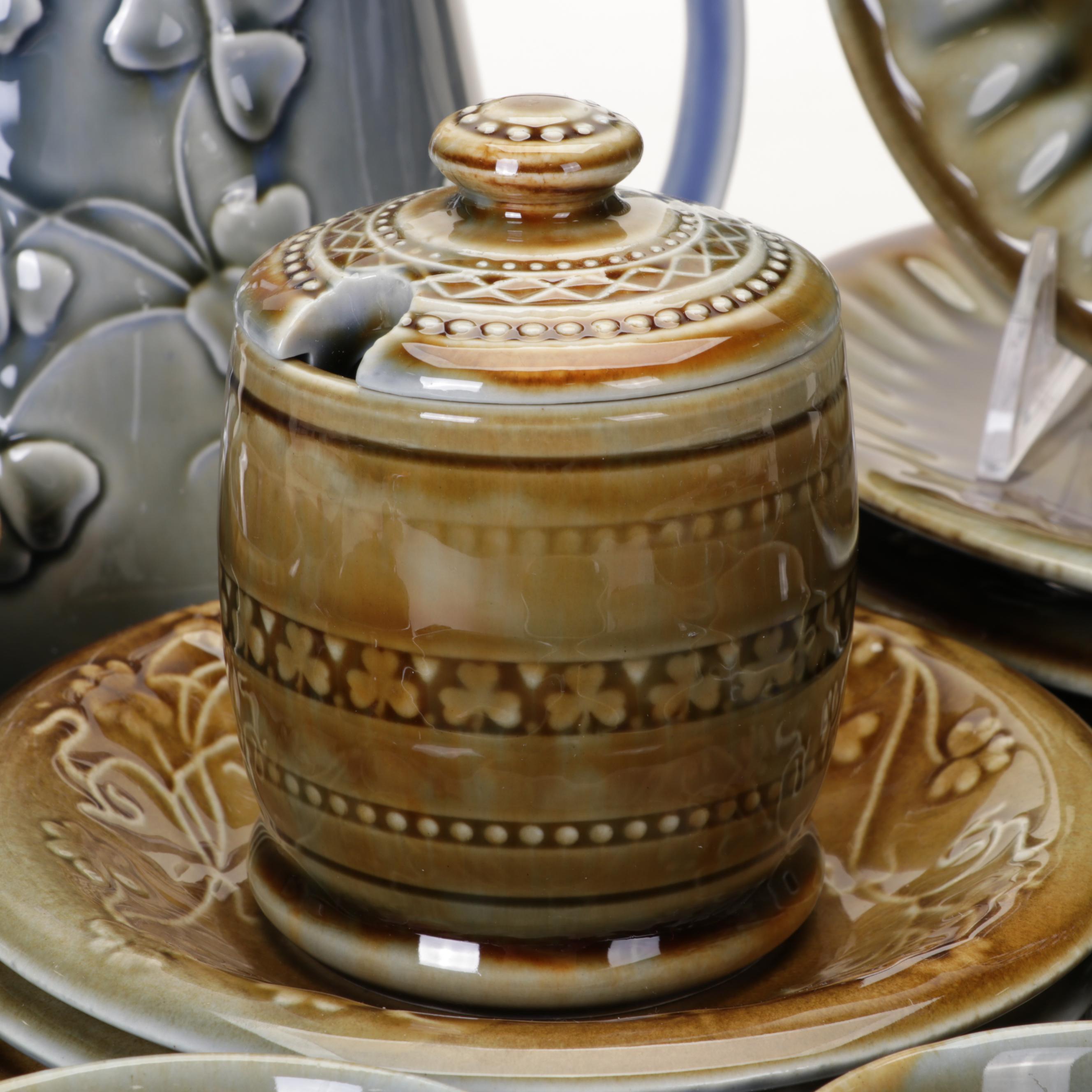 Wade Irish Porcelain "Shamrock" and Other Tableware, Mid to Late 20th