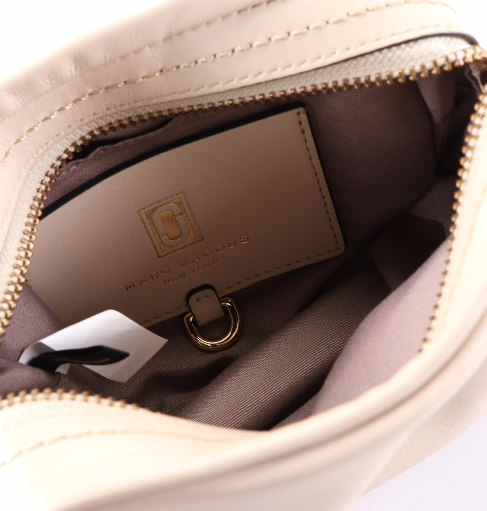 Marc Jacobs Mini Squeeze Crossbody Bag in Smooth Leather EBTH