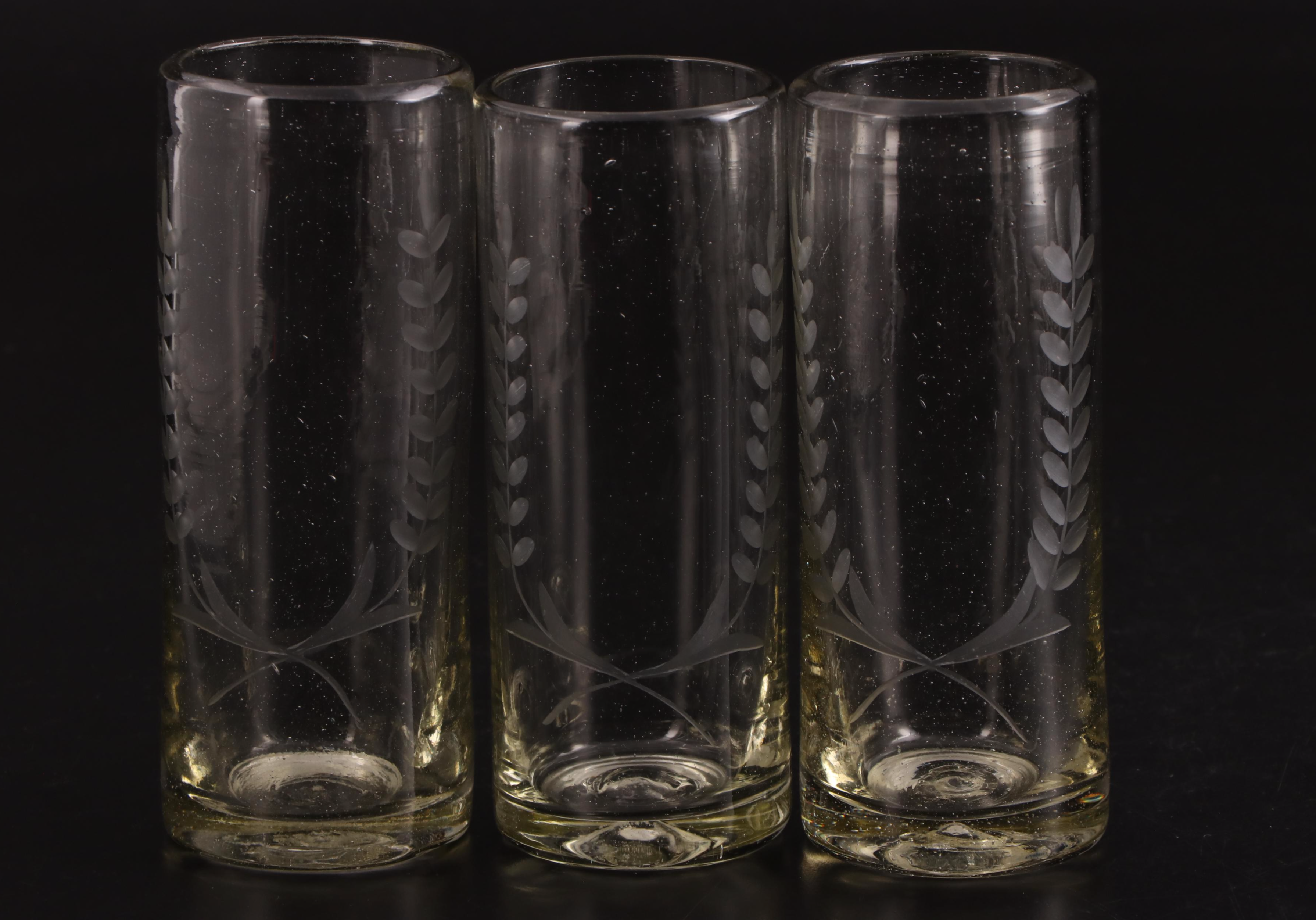 Etched Laurel Wreath Blown Glass Highball Glasses, 20th Century EBTH