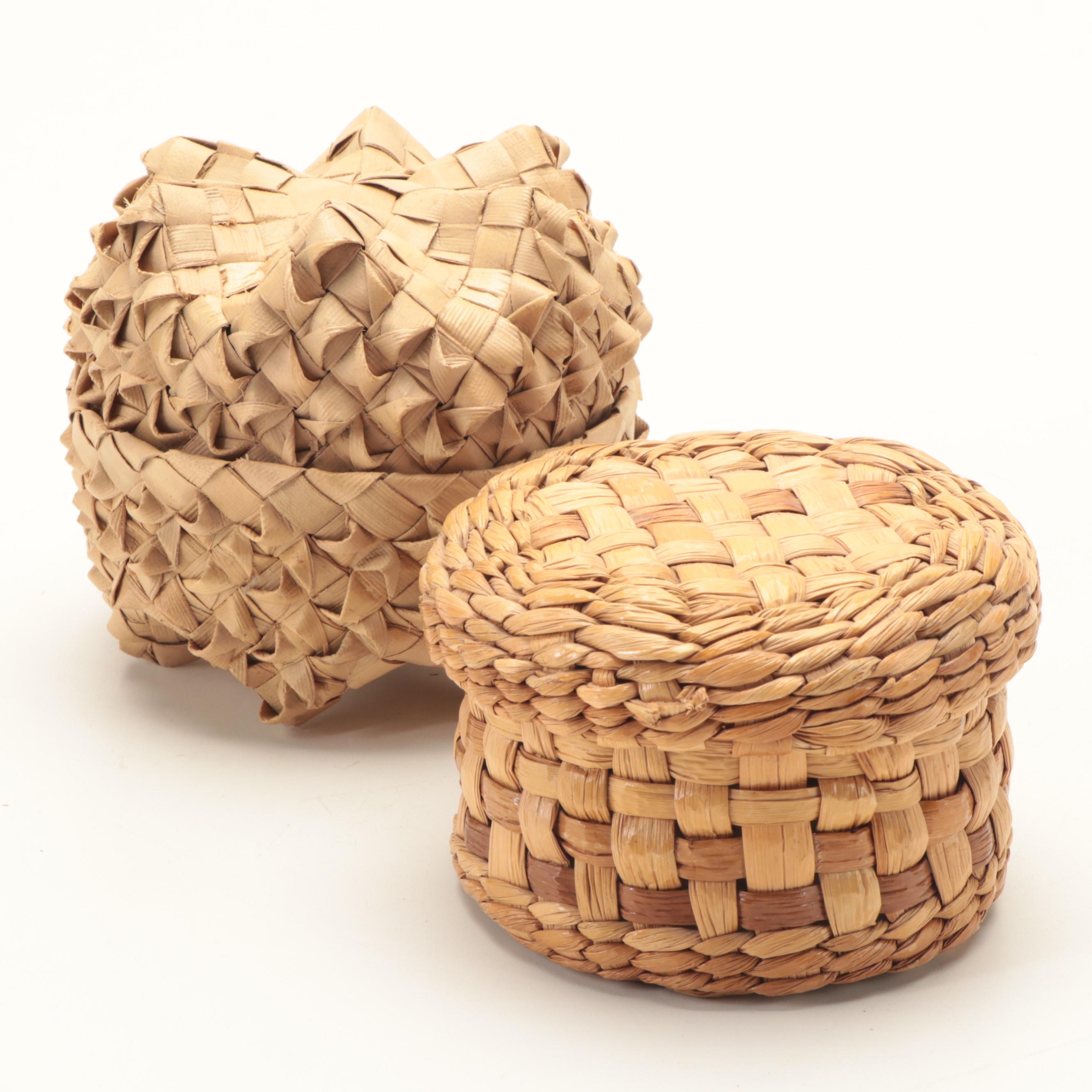 Hawaiian Islands Lauhala Handwoven Basket with Slieve Bawn Basket EBTH