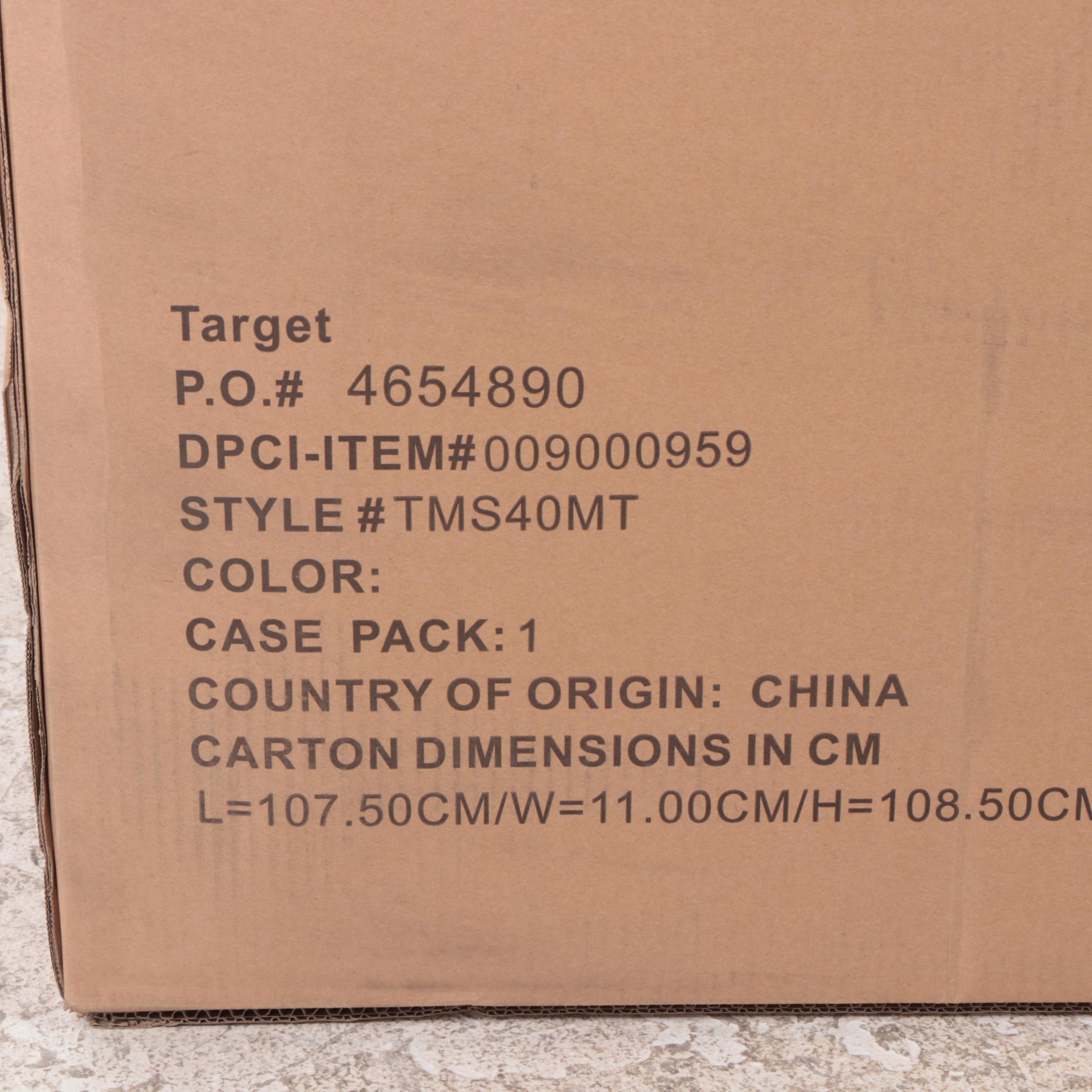 Threshold Fernhill Patio Dining Table EBTH