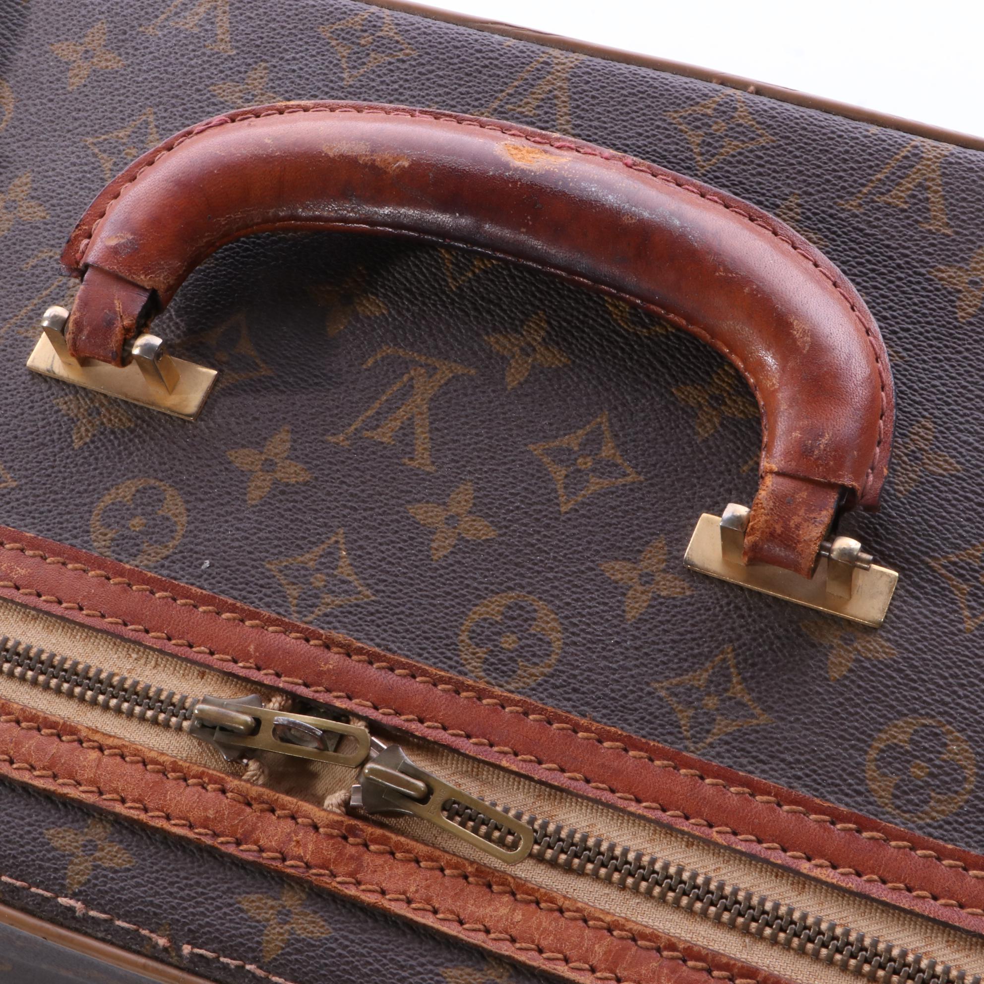 Modemarke Von Taschen Und Koffern Louis Louis Vuitton Airbus 27" Suitcase in Monogram Canvas and Leather, 1970s