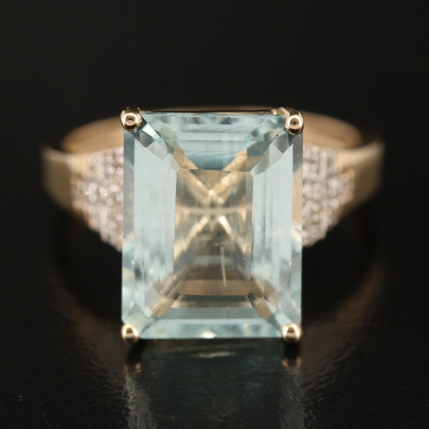 14K 5.36 CT Aquamarine and Diamond Ring