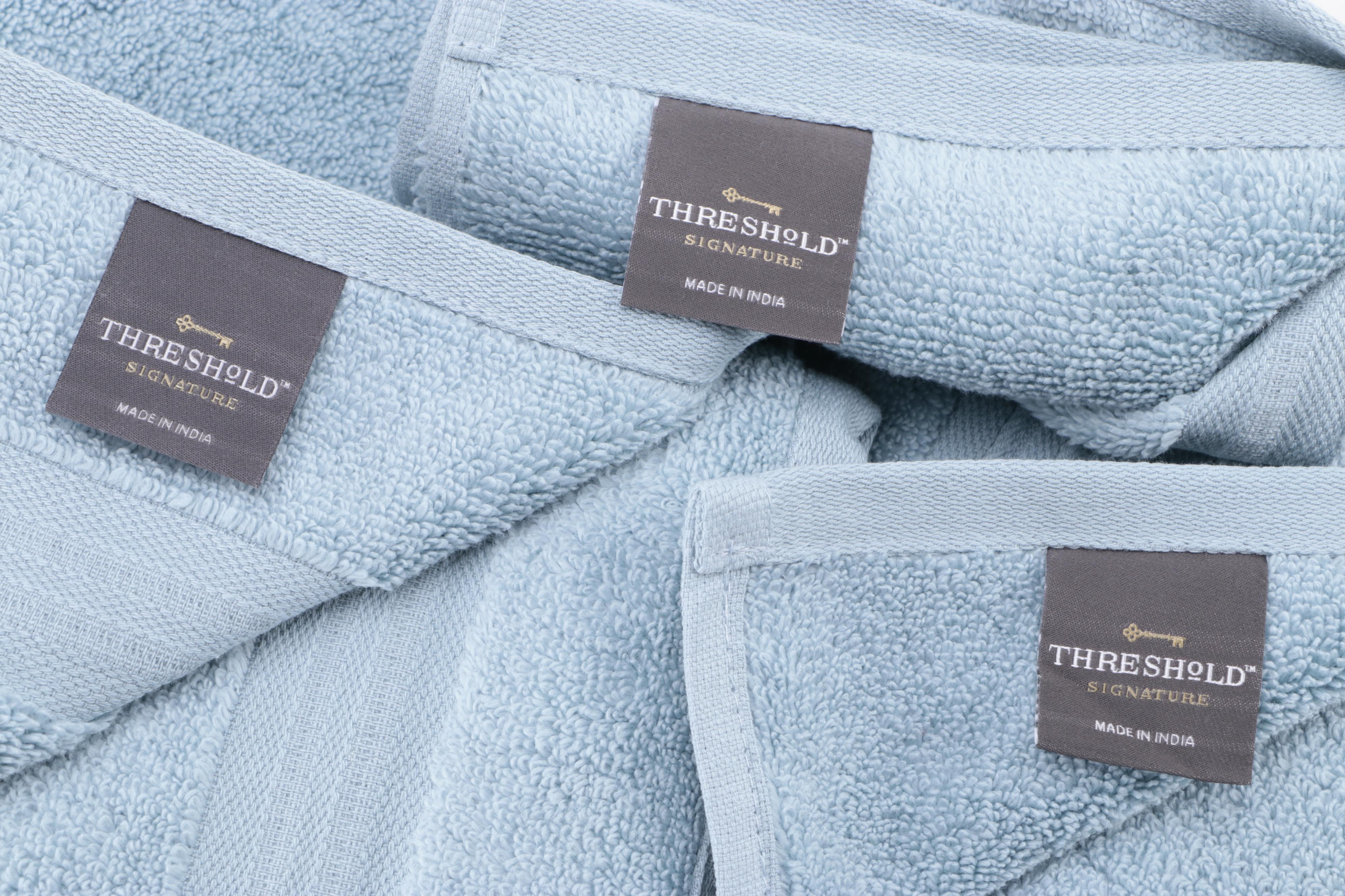 Threshold Signature Spa Bundle Towels in Aqua EBTH